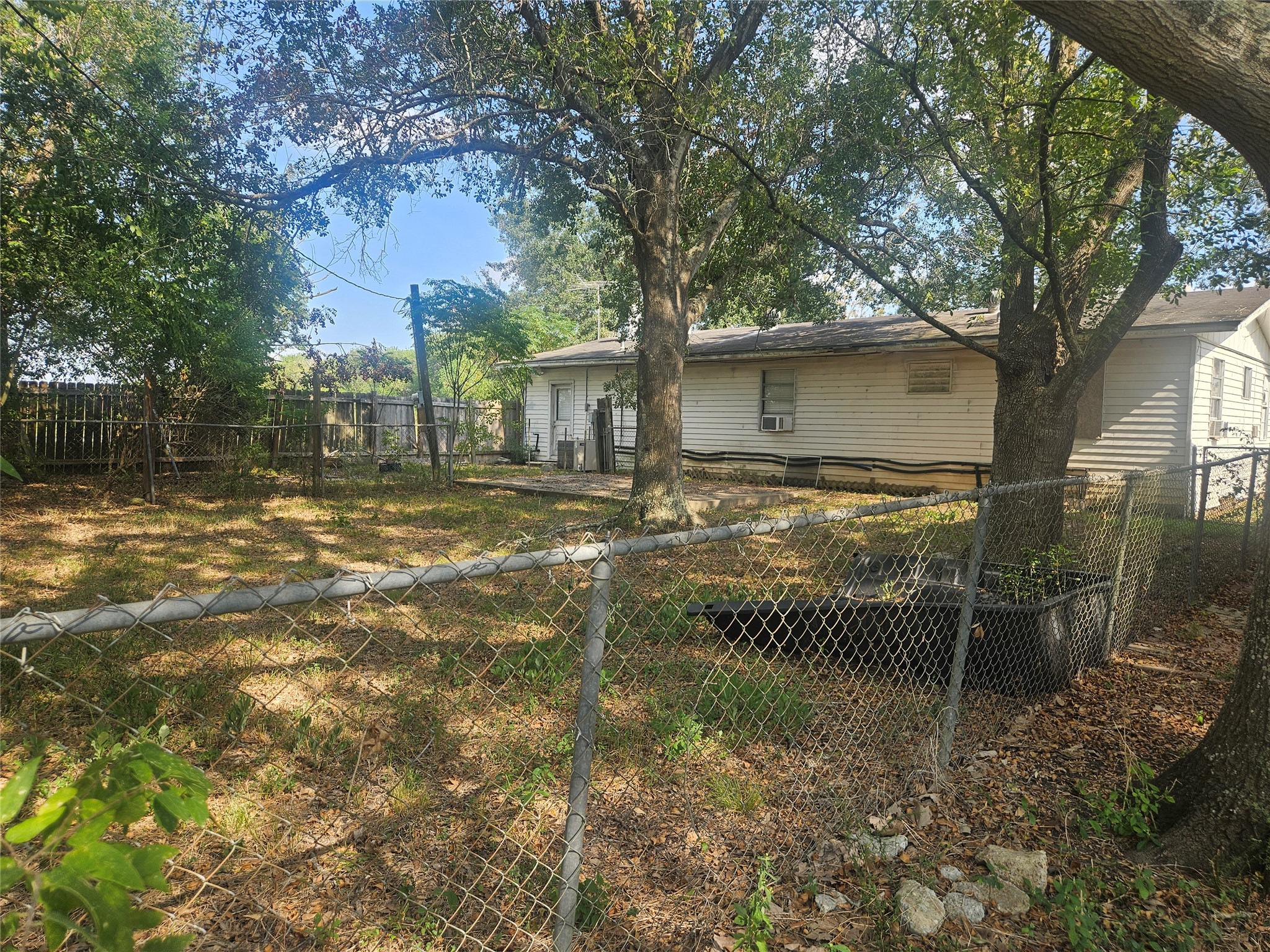7102 Avenue E Property Photo 15
