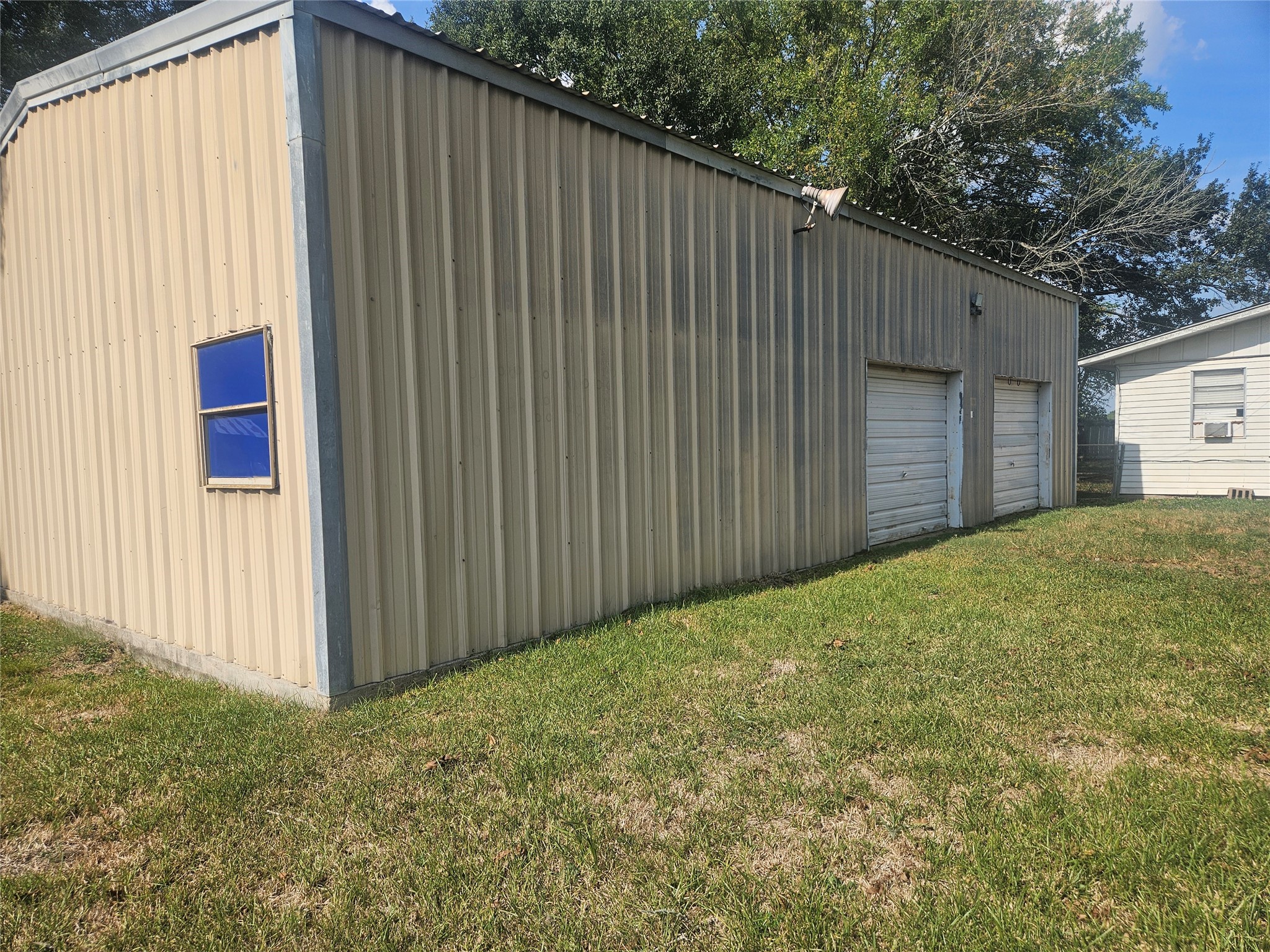 7102 Avenue E Property Photo 18