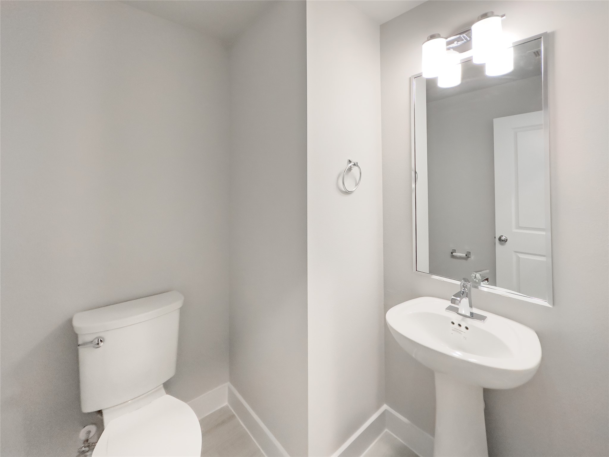 1250 N Post Oak Road C Property Photo 12