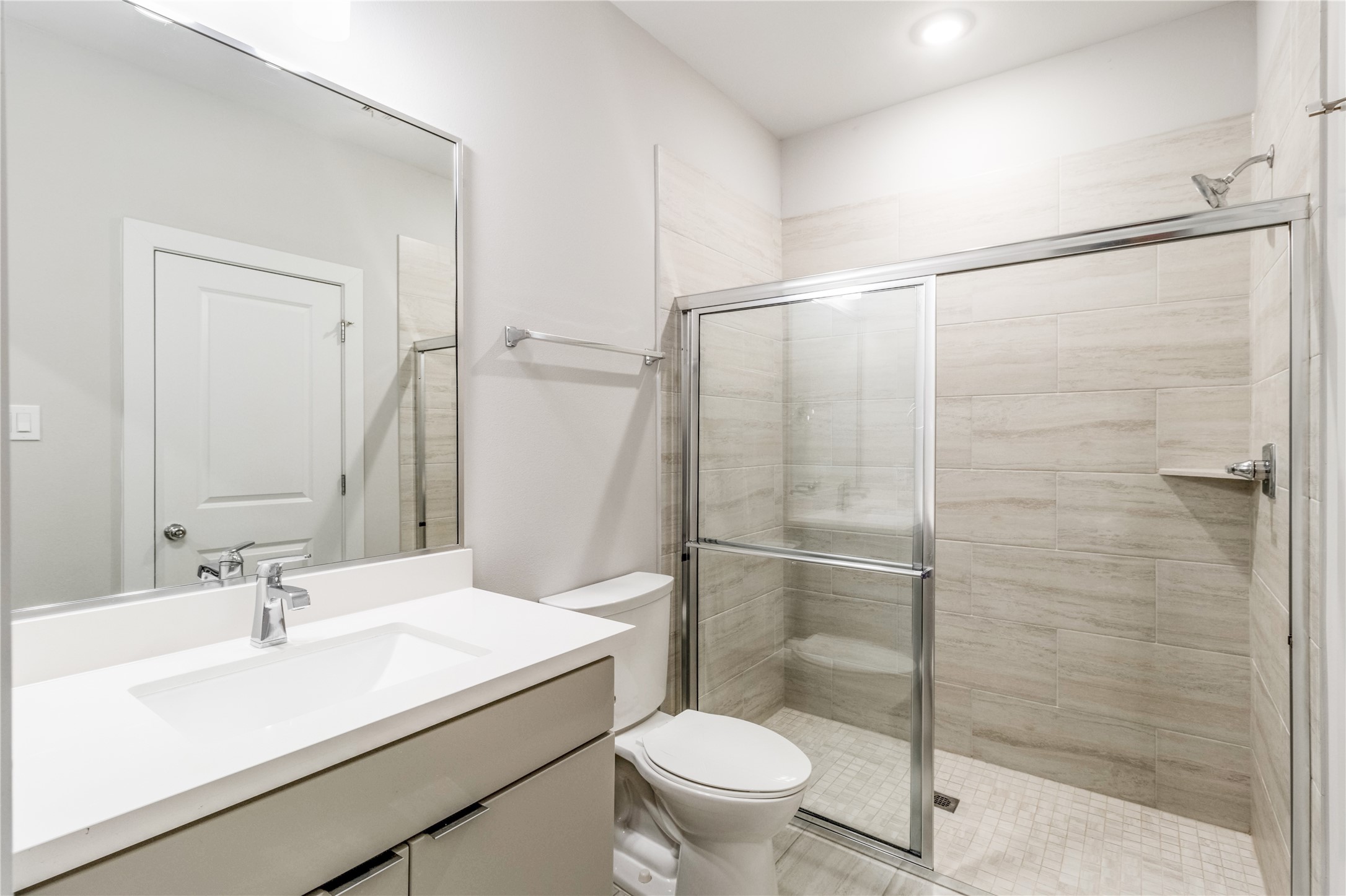 1250 N Post Oak Road C Property Photo 25