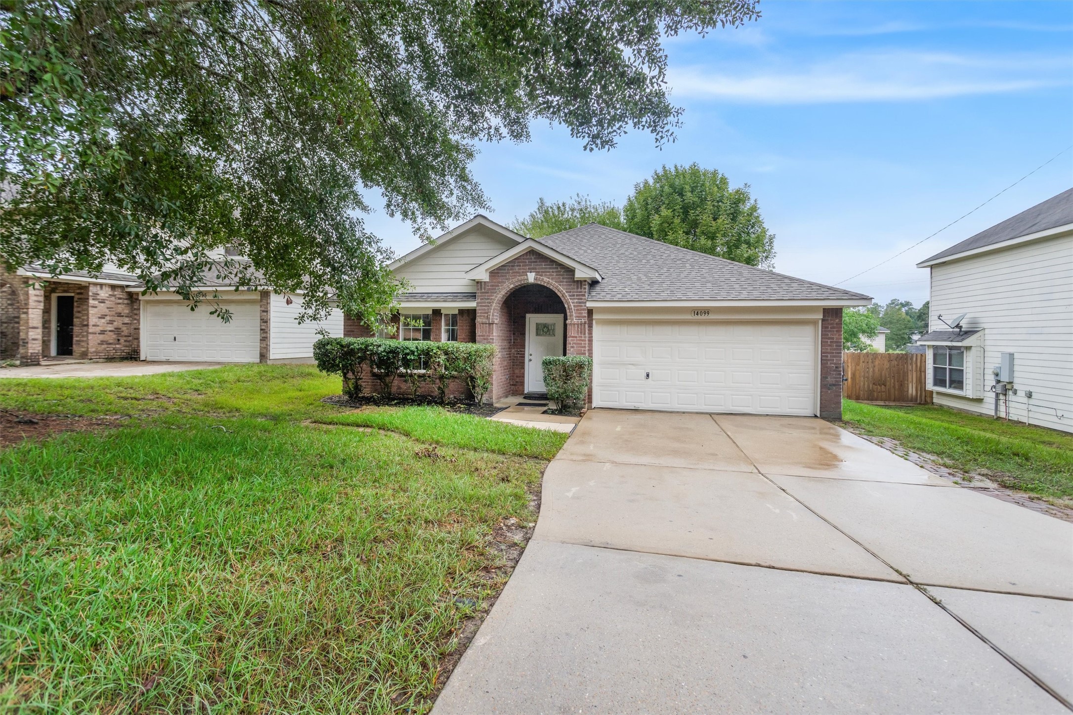 14099 Running Bear Drive Property Photo 3