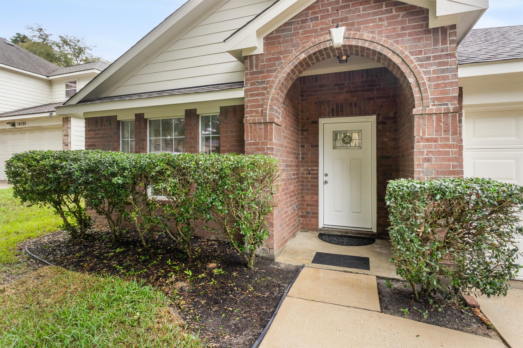 14099 Running Bear Drive Property Photo 5