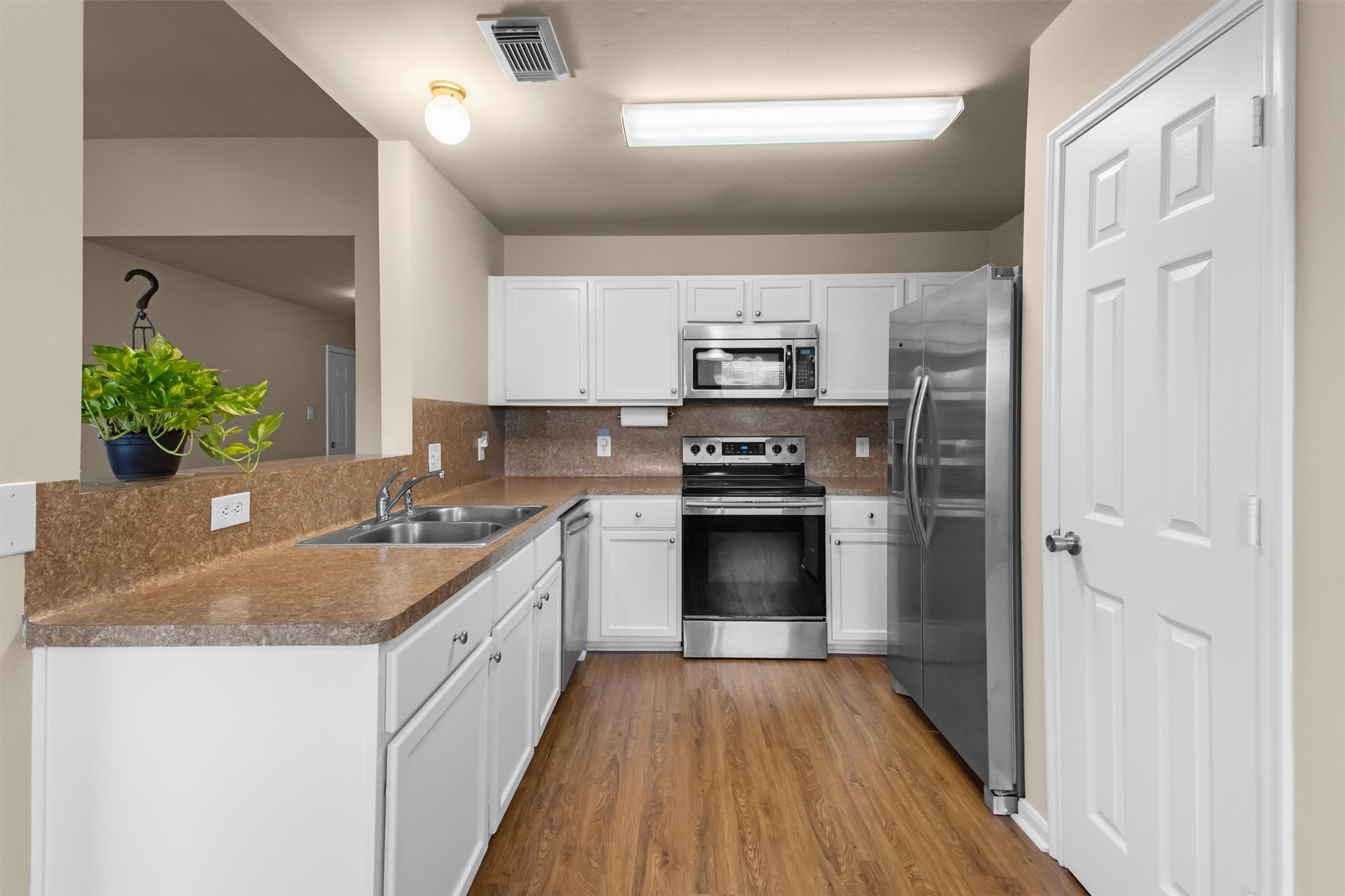 14099 Running Bear Drive Property Photo 14