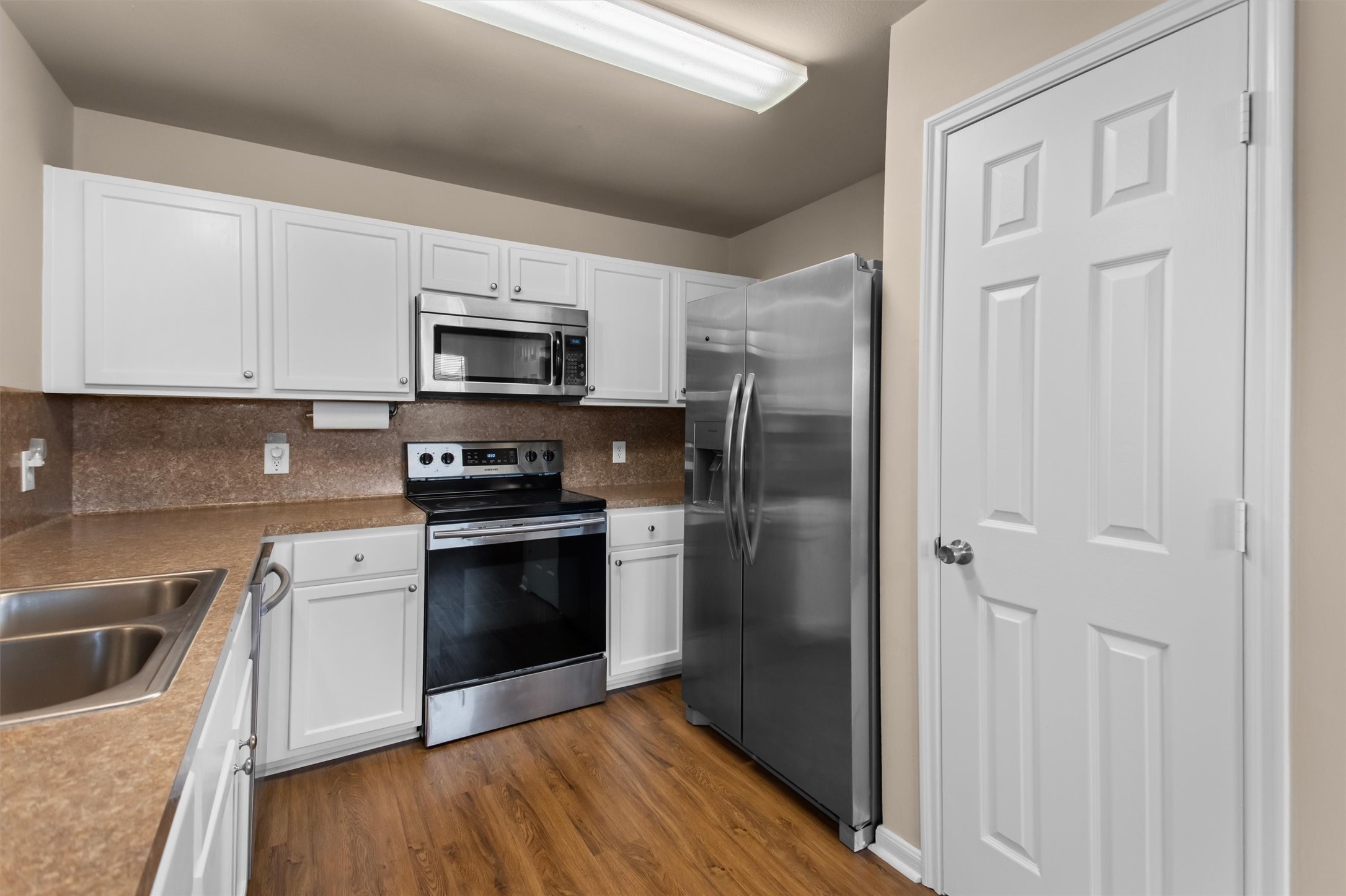 14099 Running Bear Drive Property Photo 16