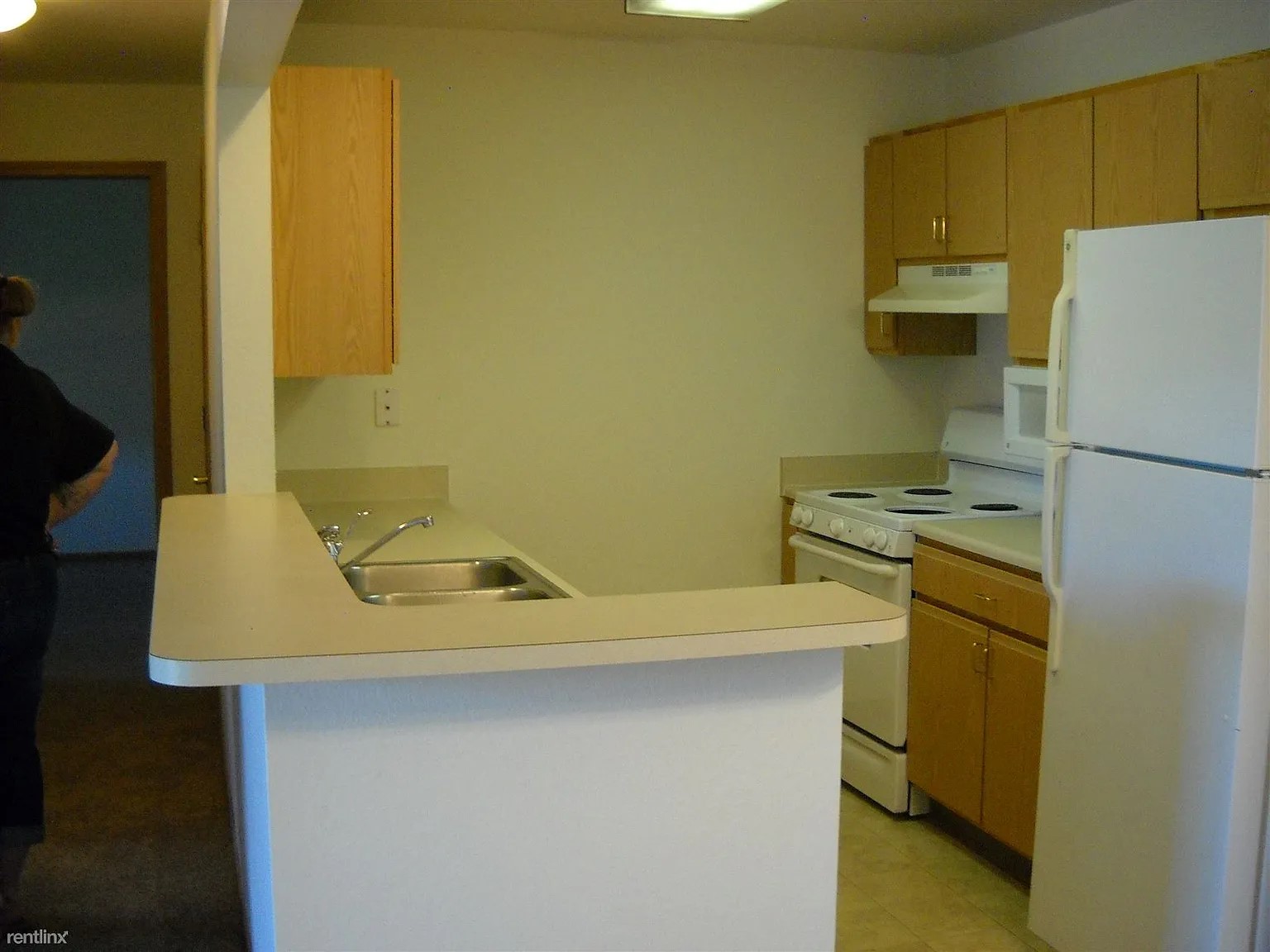 532 N Michigan Ave Property Photo 7