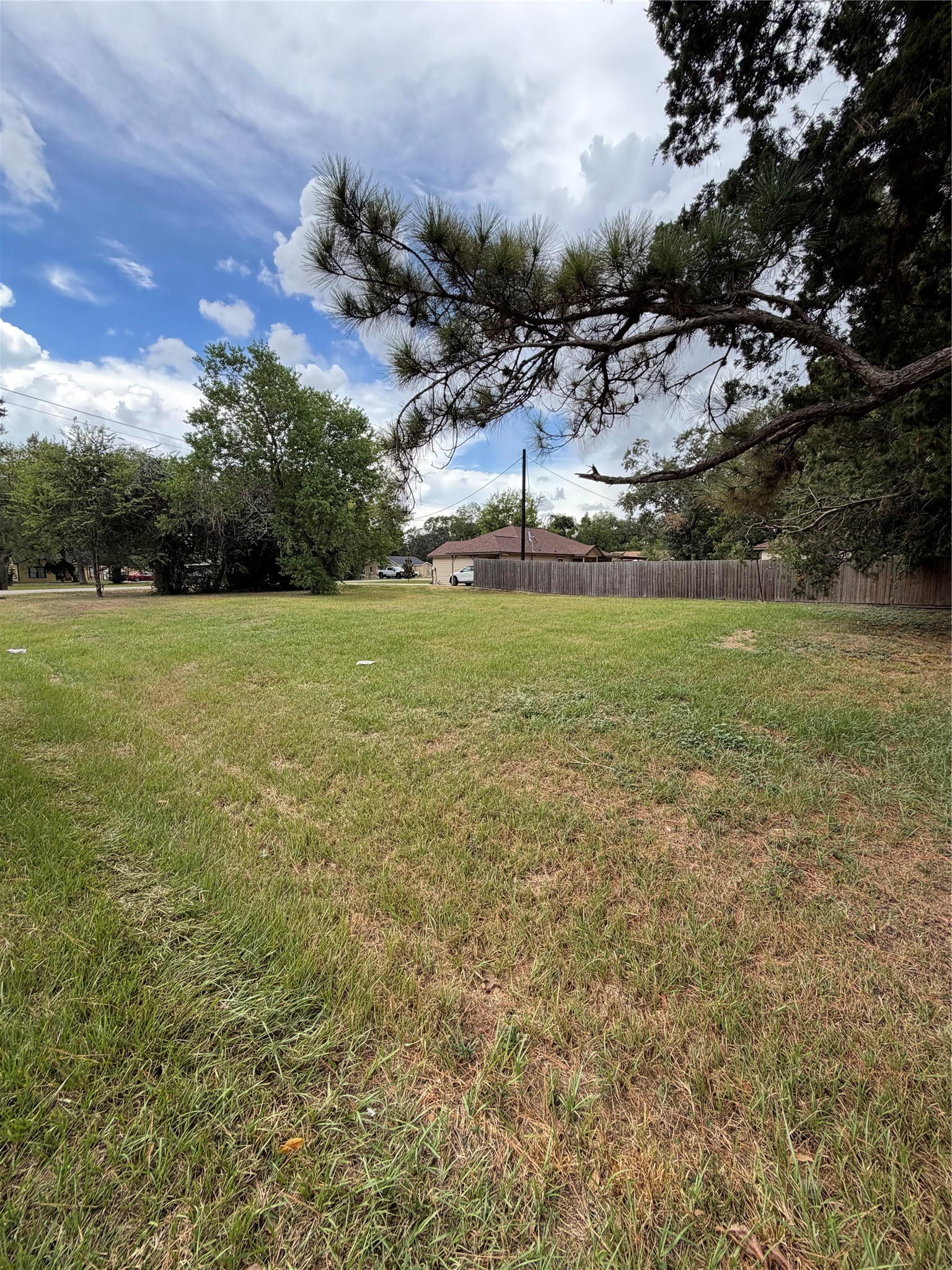 504 N Wharton Property Photo 1