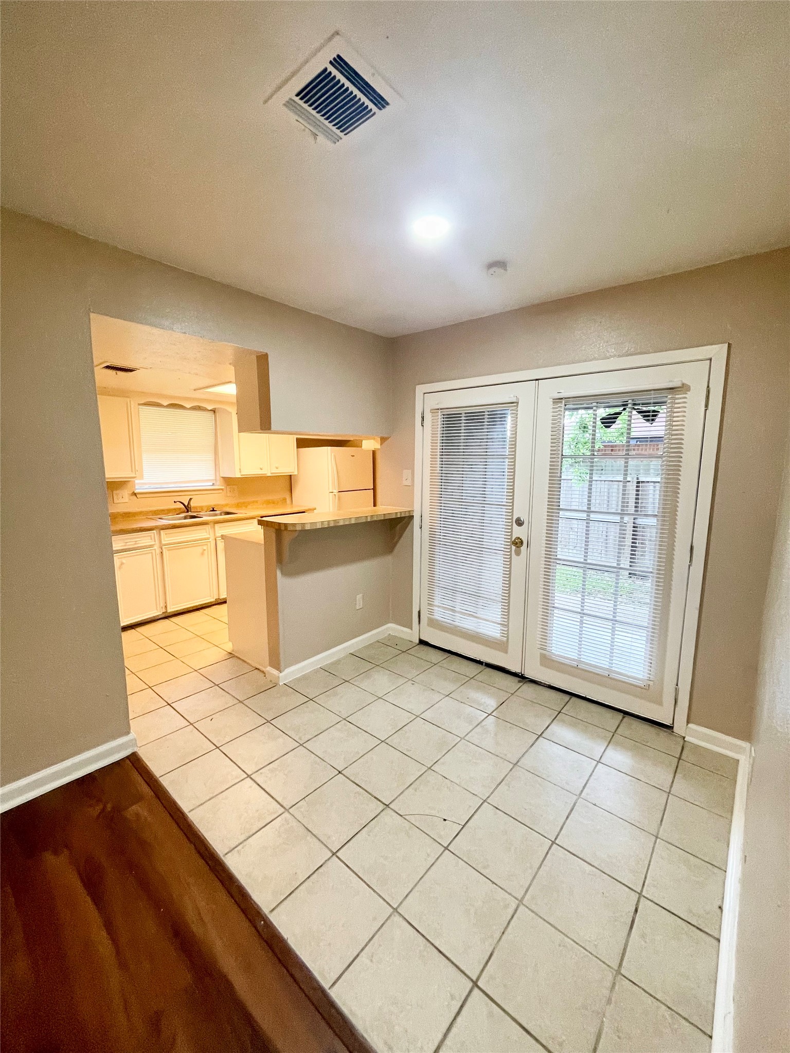11906 Binghampton Drive Property Photo 8