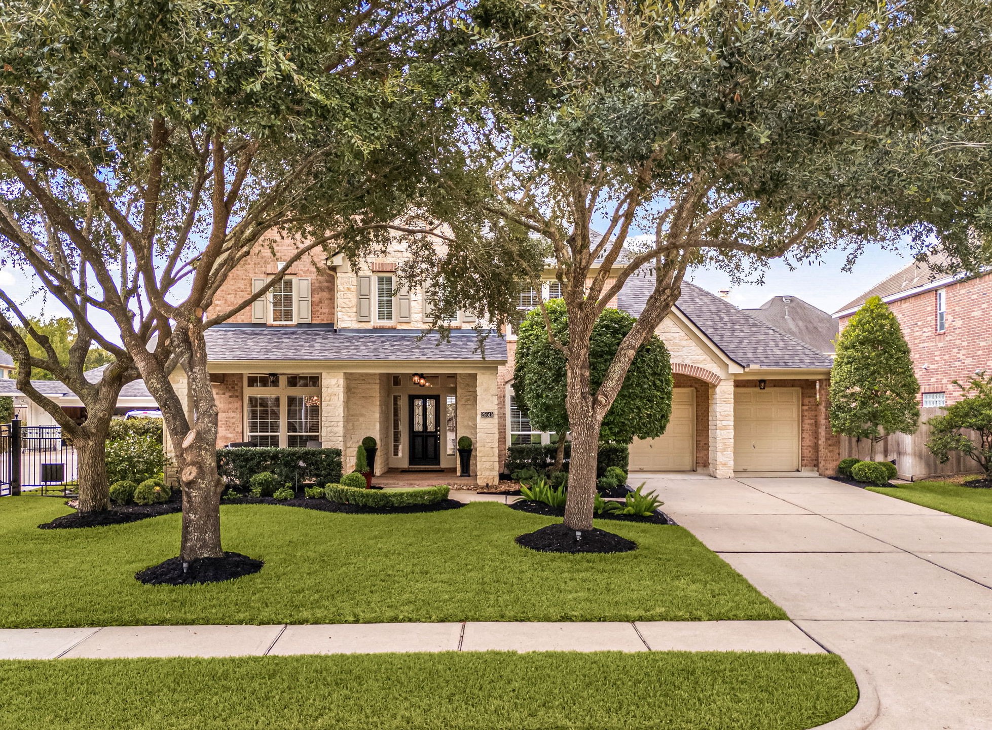 25515 Autumnwind Court Property Photo 2