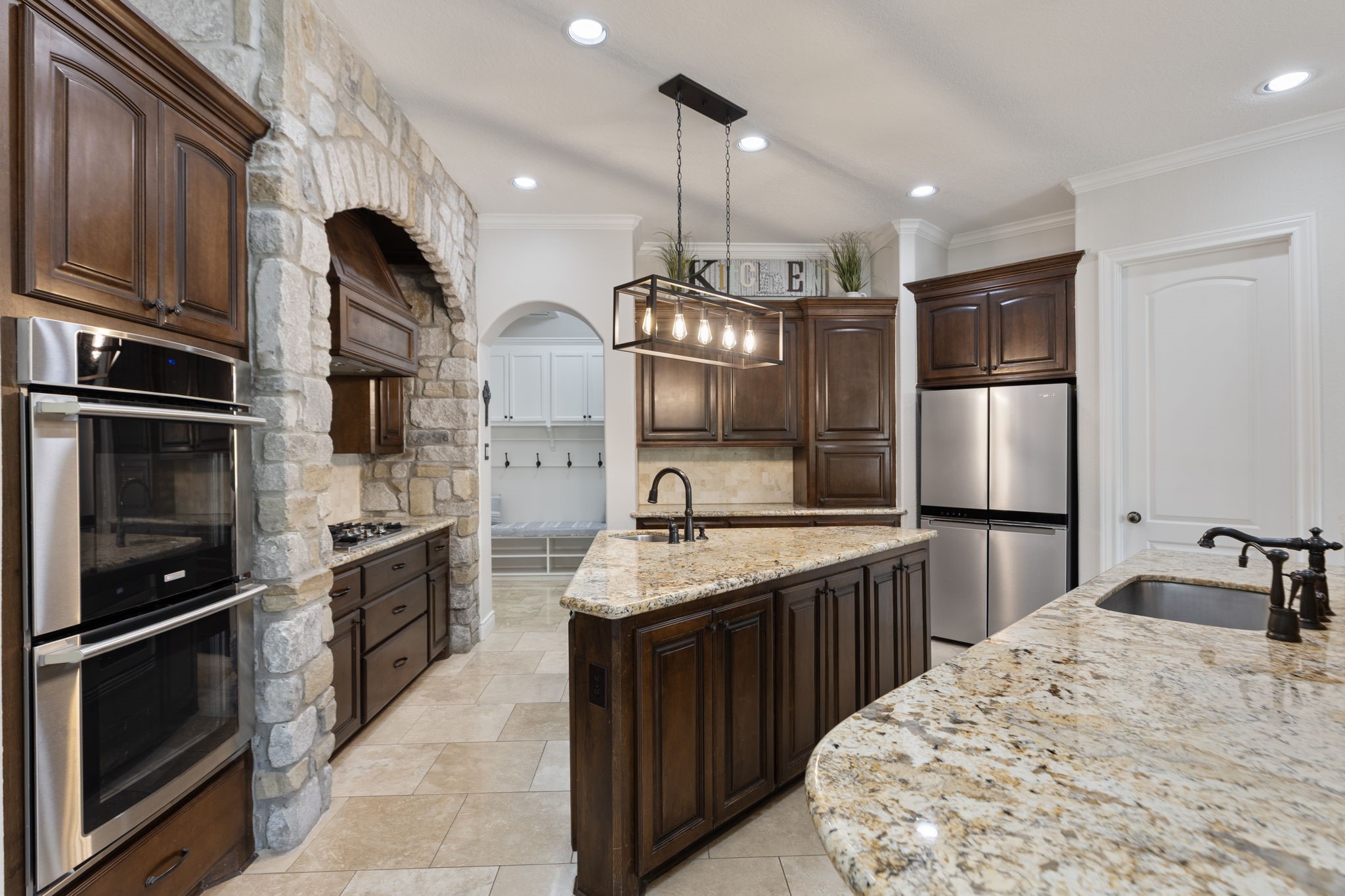 12702 Hunters Canyon Lane Property Photo 15