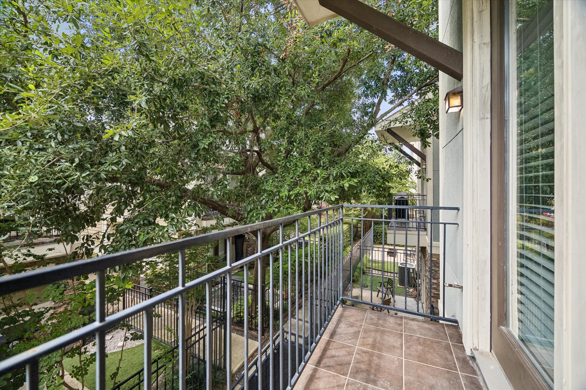 1110 W 25th Street Property Photo 15