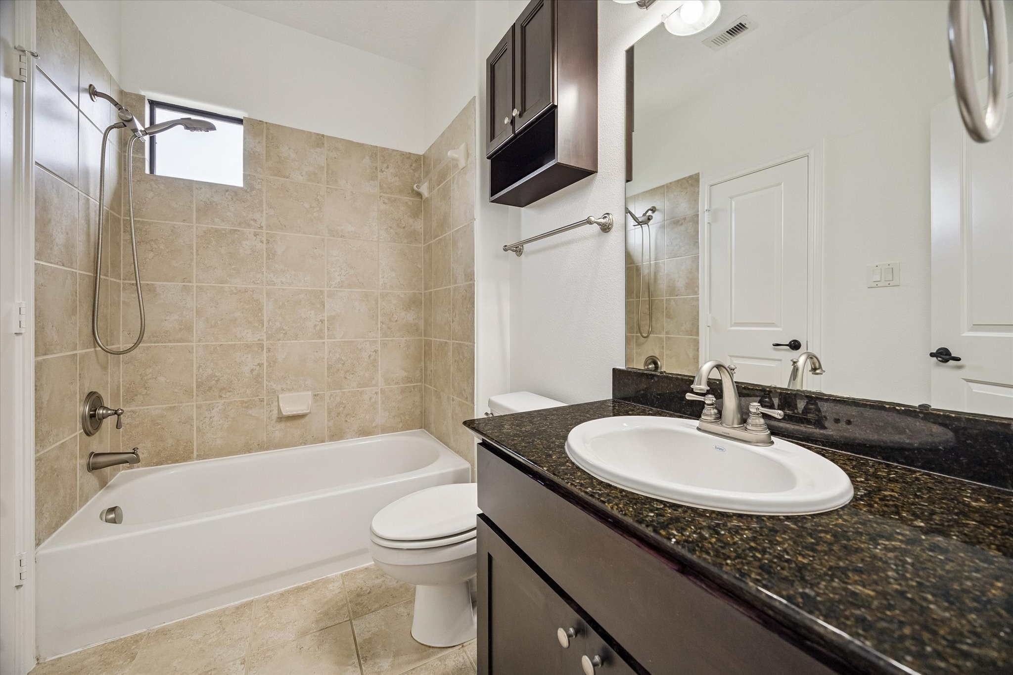 1110 W 25th Street Property Photo 20