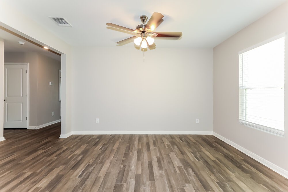 15653 Del Norte Drive Property Photo 4