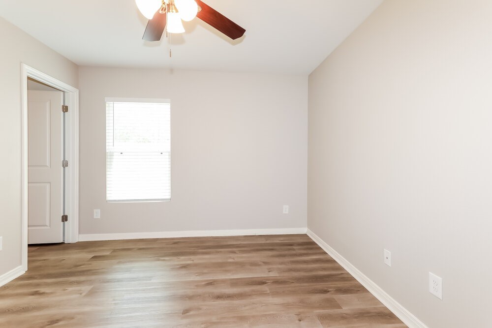 15653 Del Norte Drive Property Photo 9
