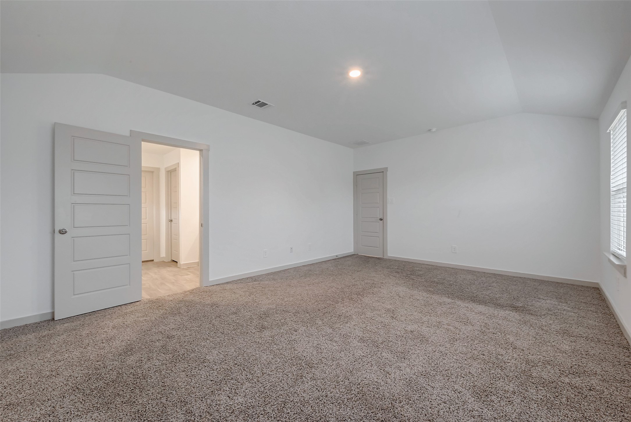 718 Hearth Manor Dr Property Photo 33
