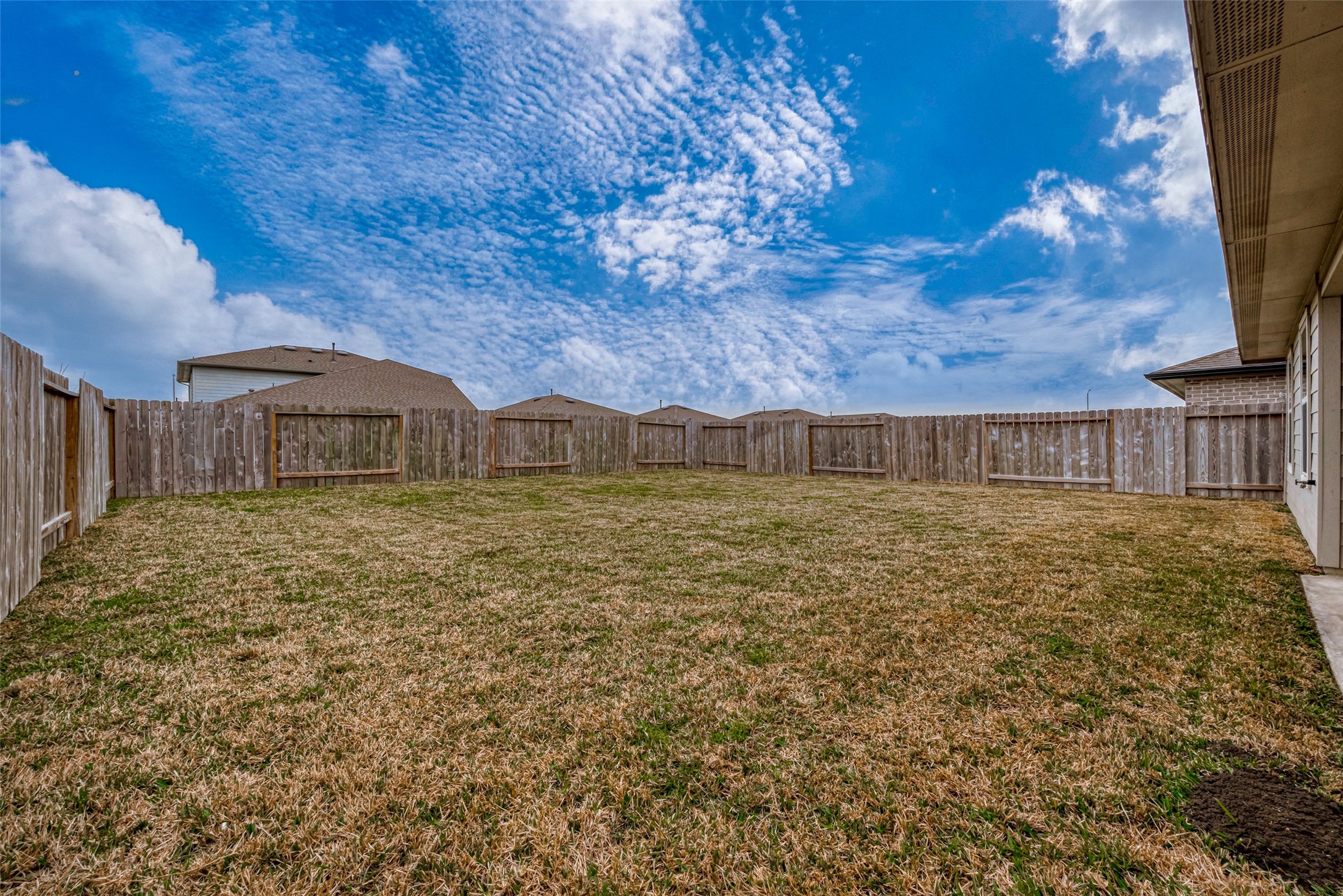 718 Hearth Manor Dr Property Photo 42