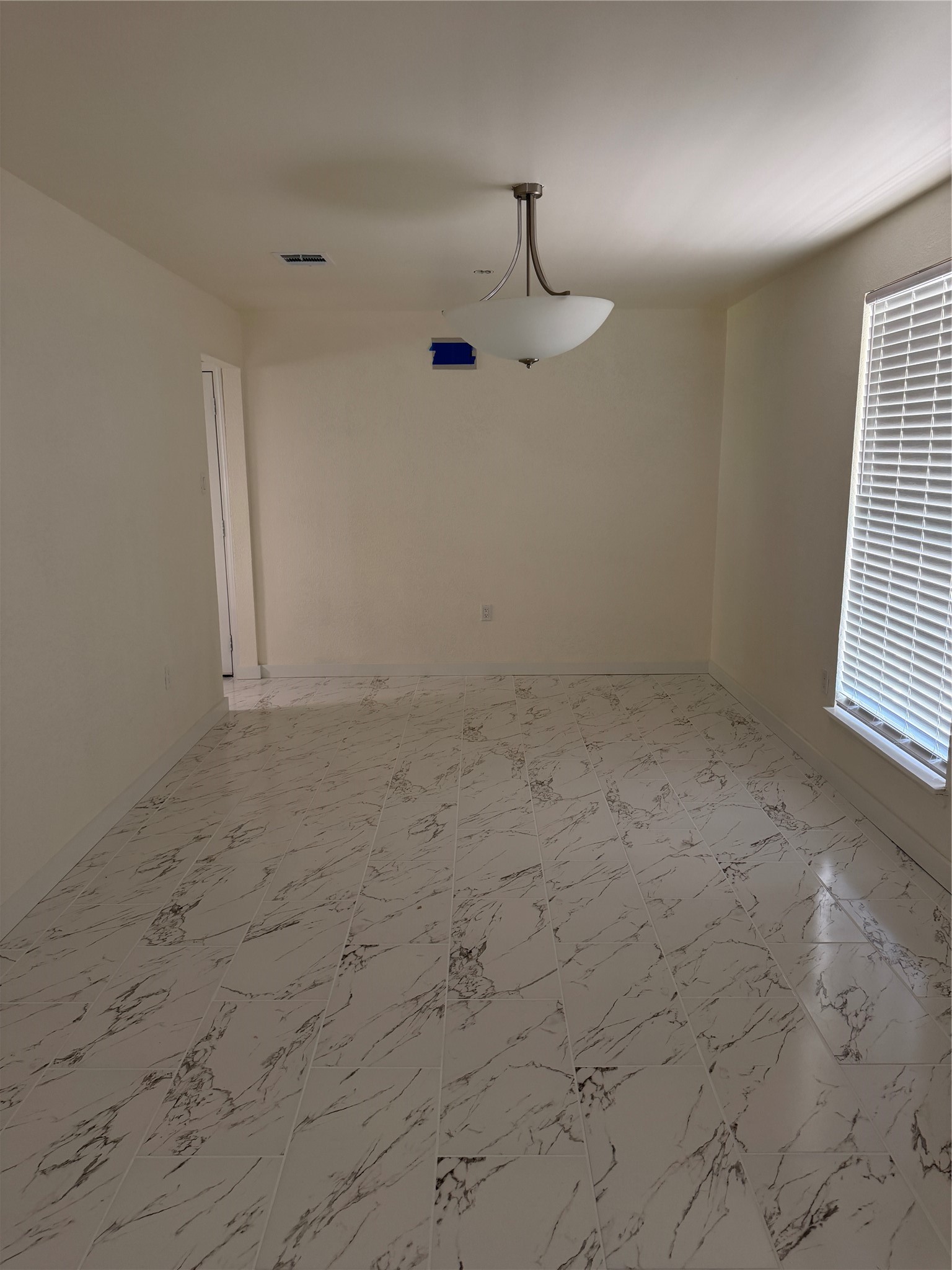 2110 Bentvine Drive Property Photo 3