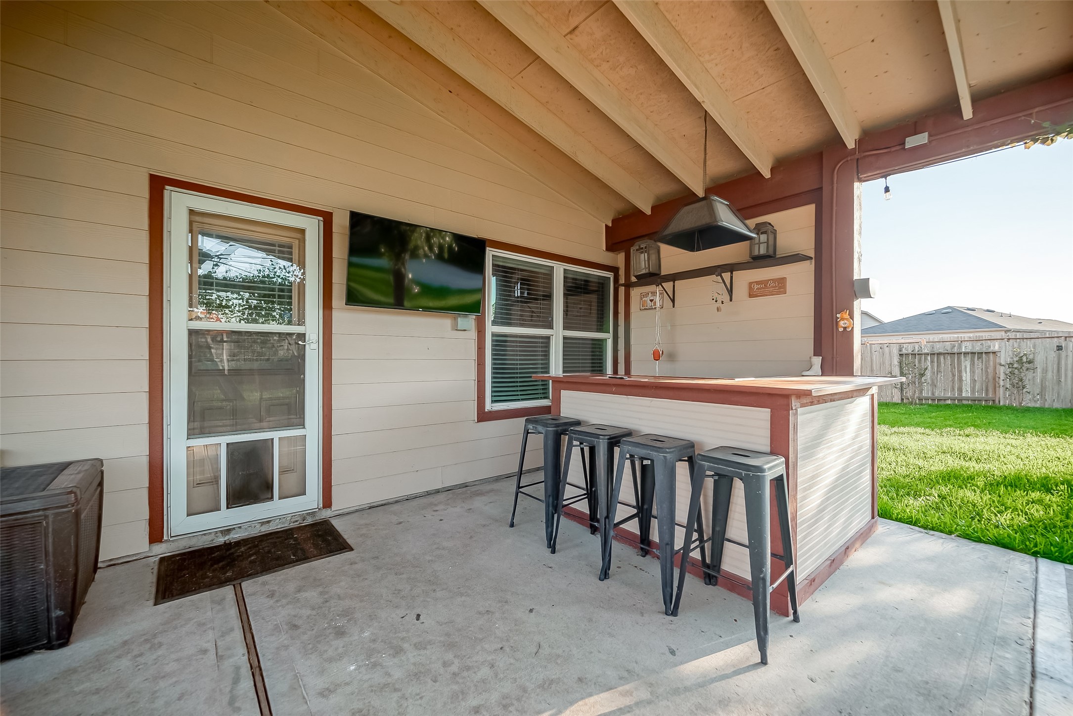 346 Apache Field Lane Property Photo 46