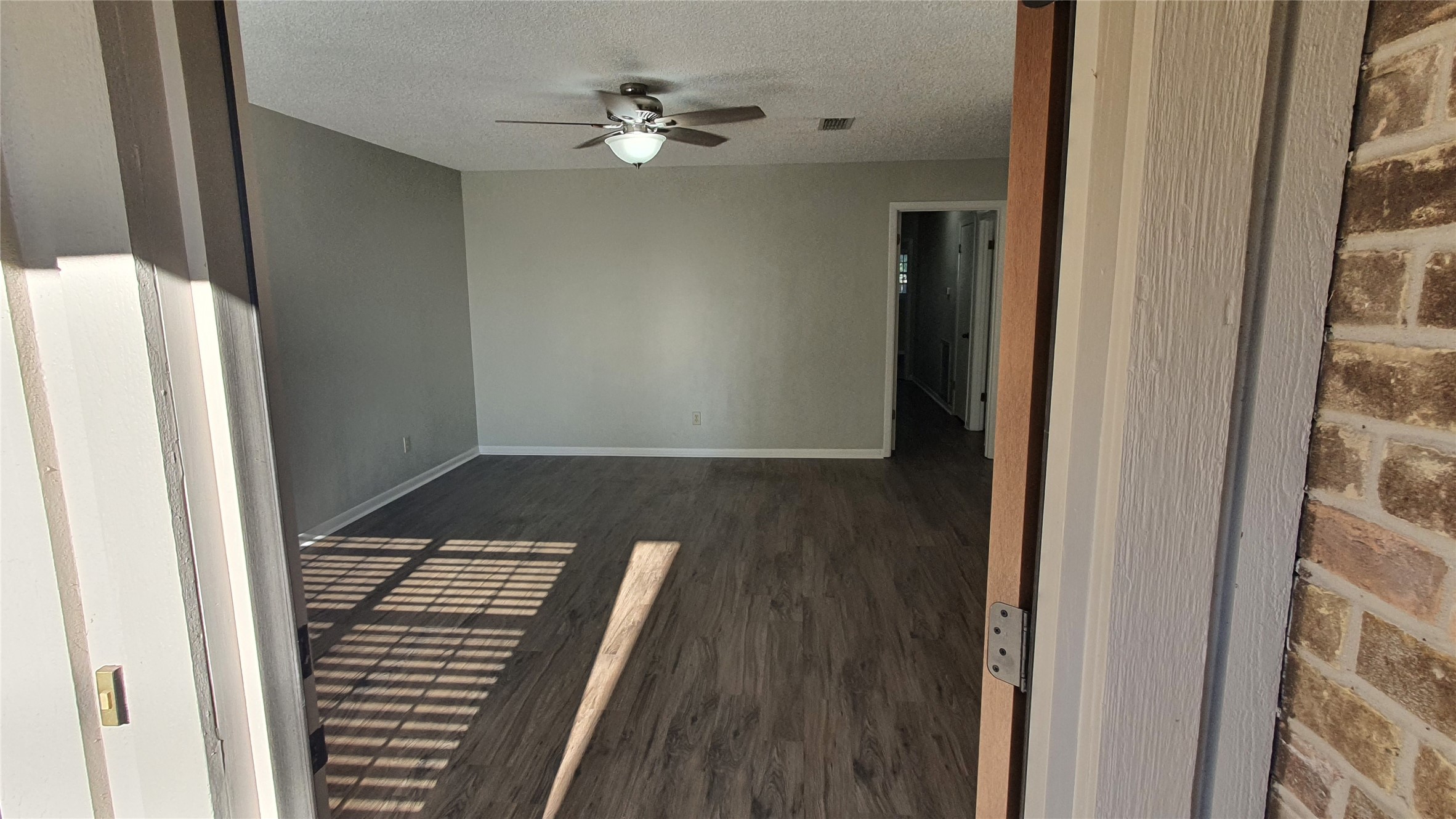 1903 S Austin Street A Property Photo 3