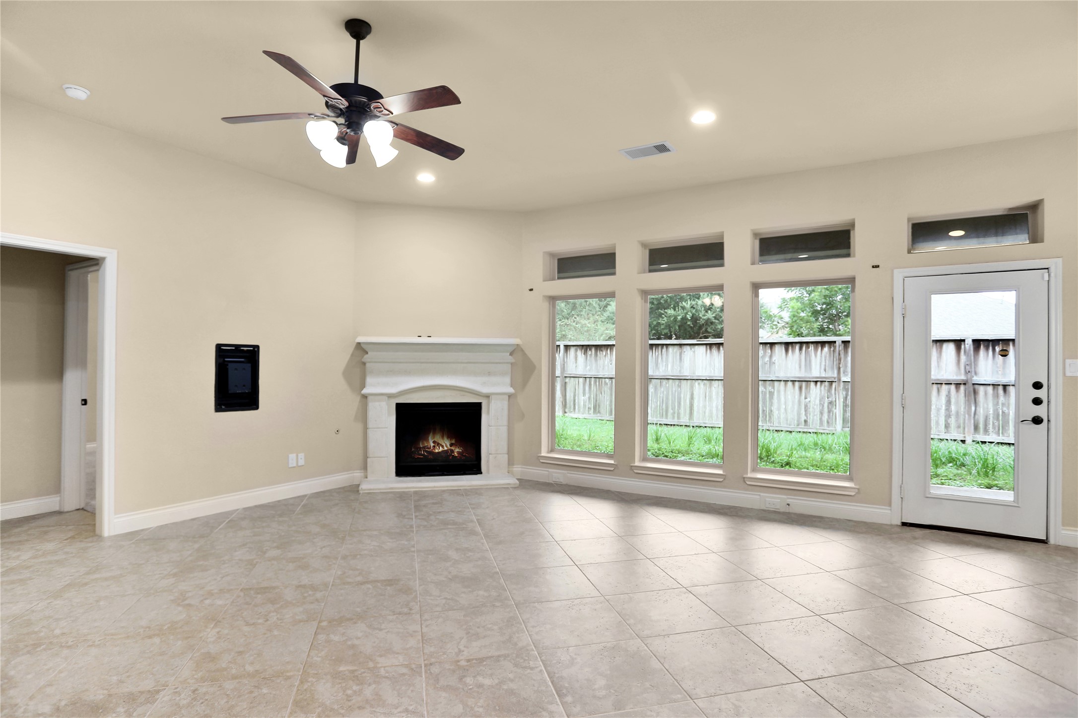 6707 Miller Shadow Lane Property Photo 12