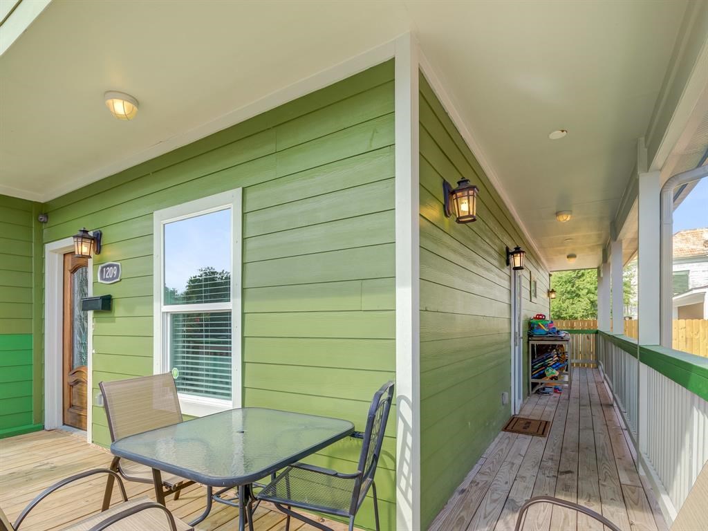1209 11th Street Property Photo 5