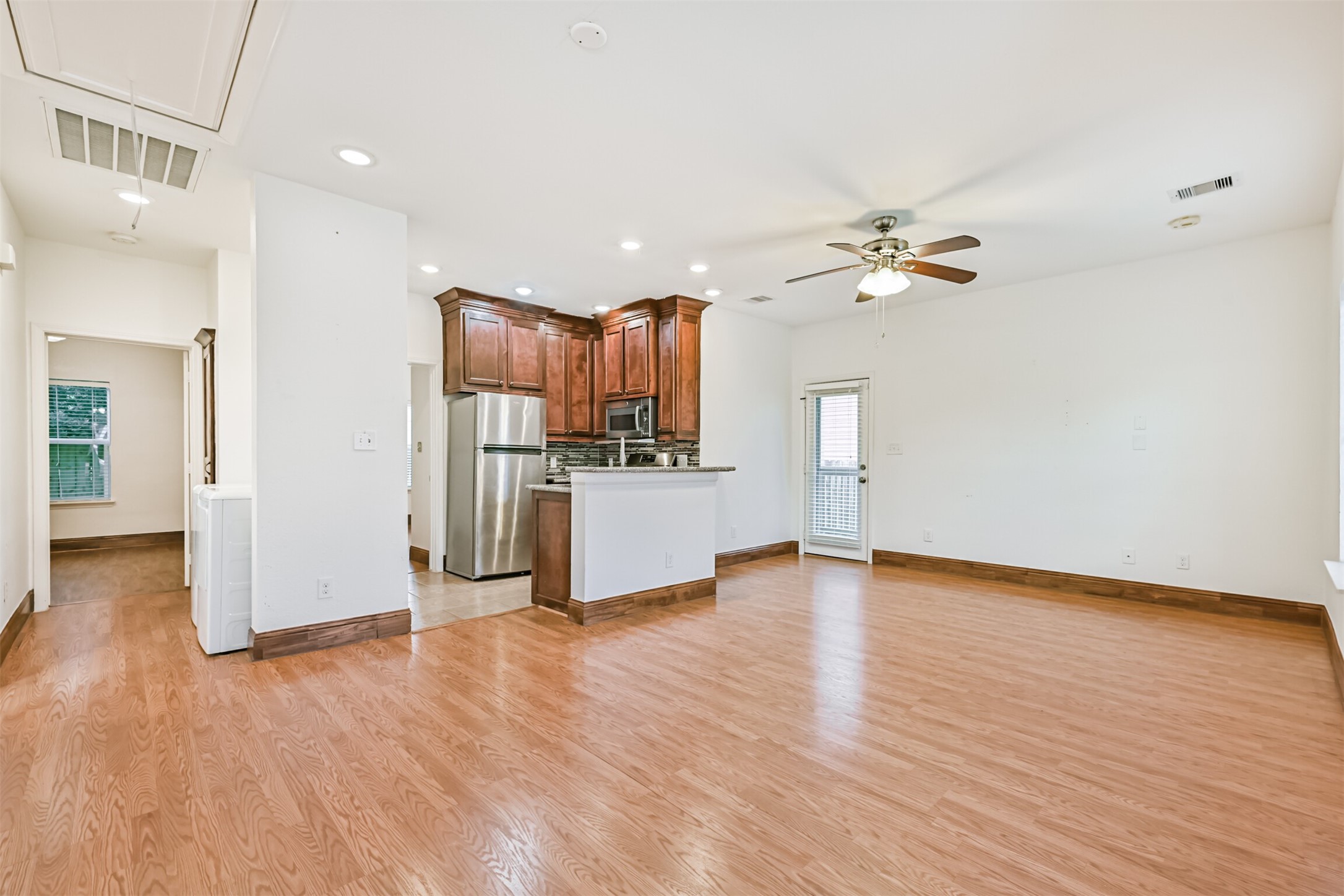 1209 11th Street Property Photo 9