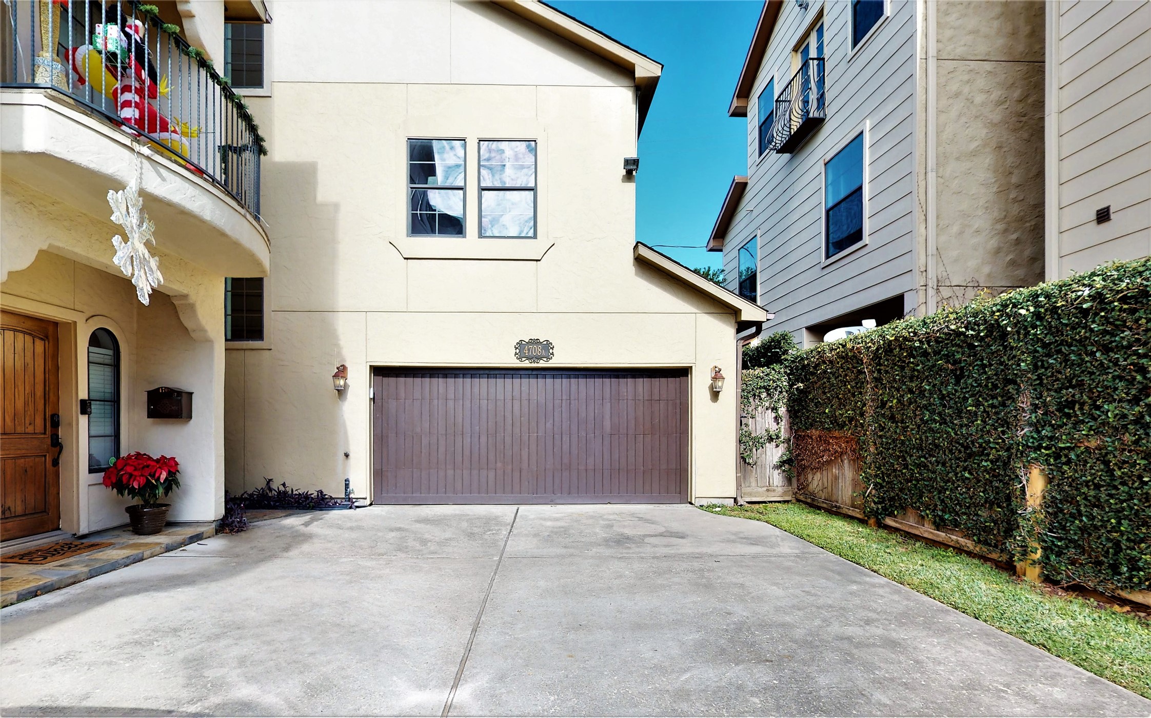 4708 Ingersoll Street A Property Photo 2