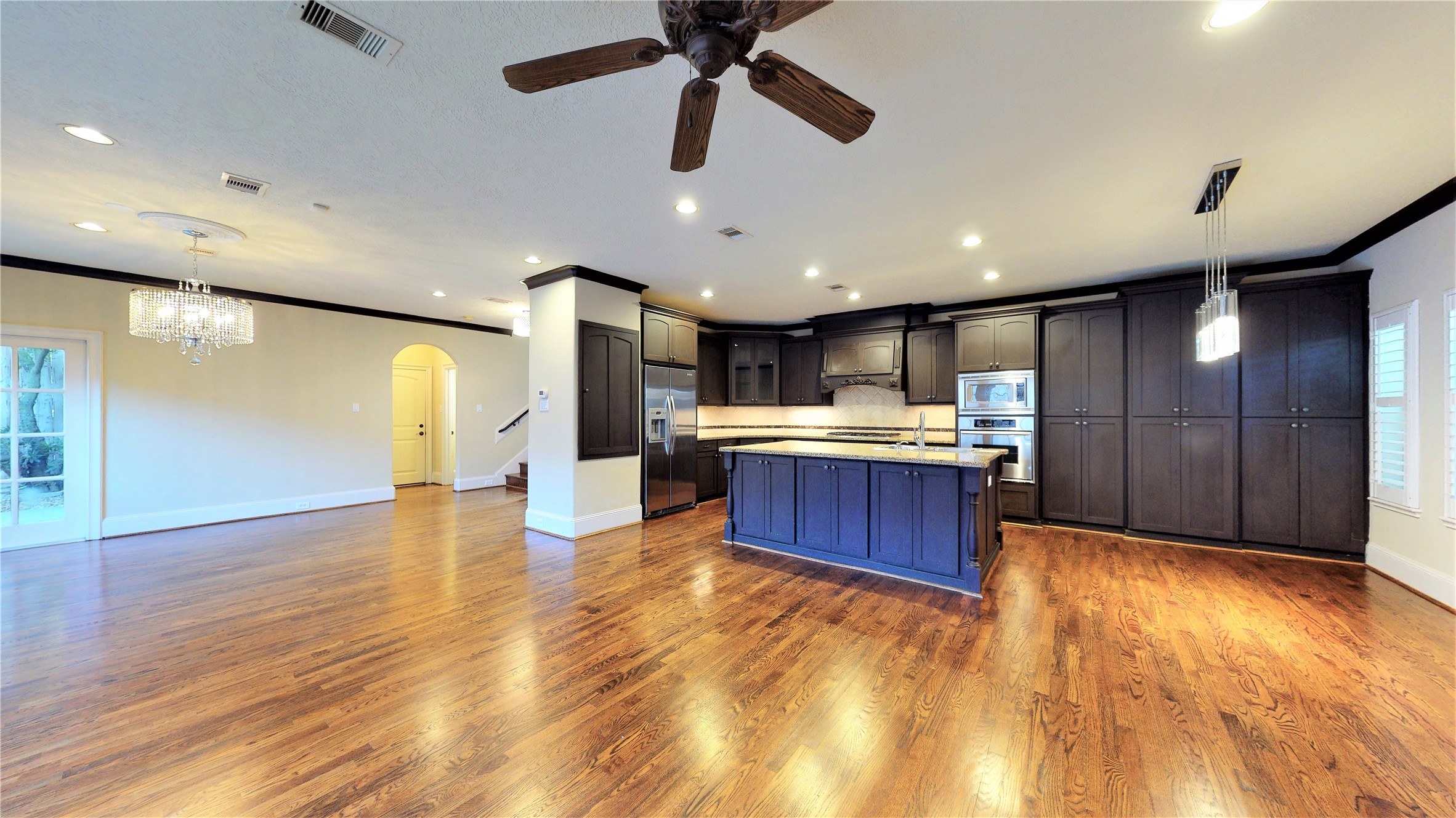 4708 Ingersoll Street A Property Photo 4