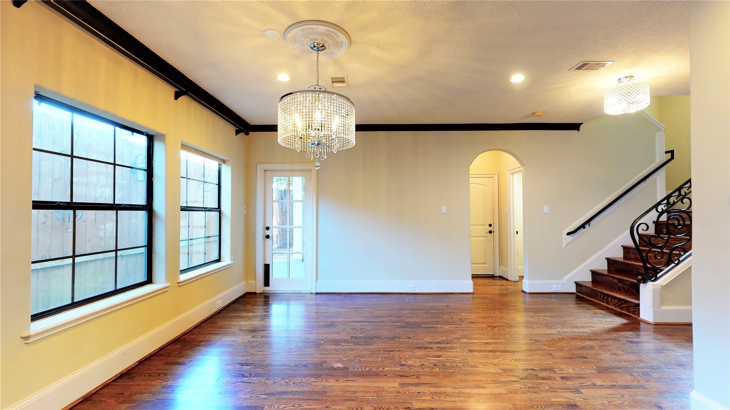 4708 Ingersoll Street A Property Photo 10