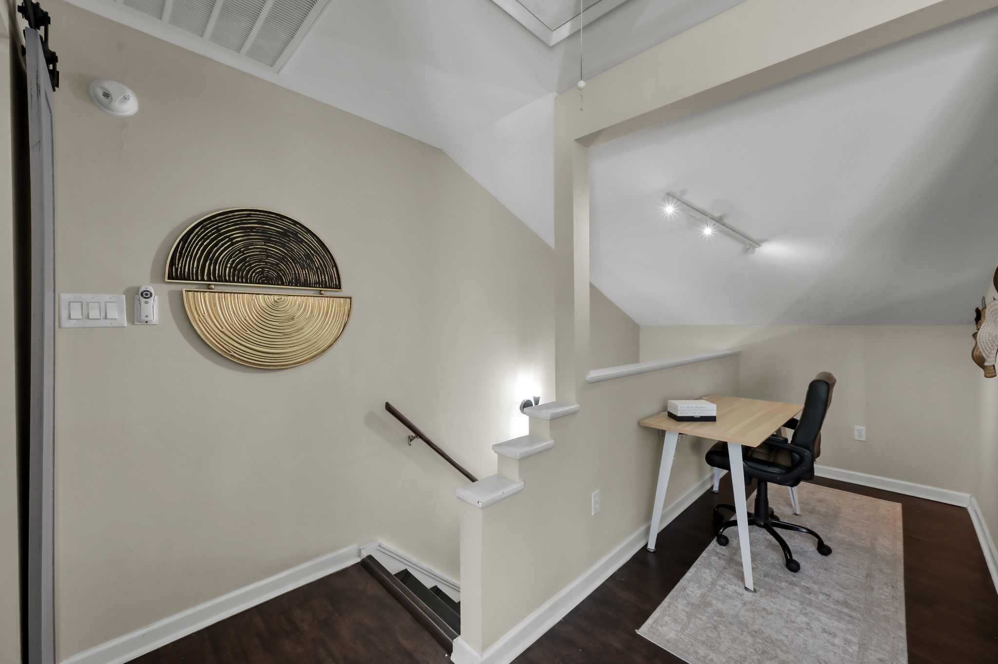 763 Worthshire Street Property Photo 27