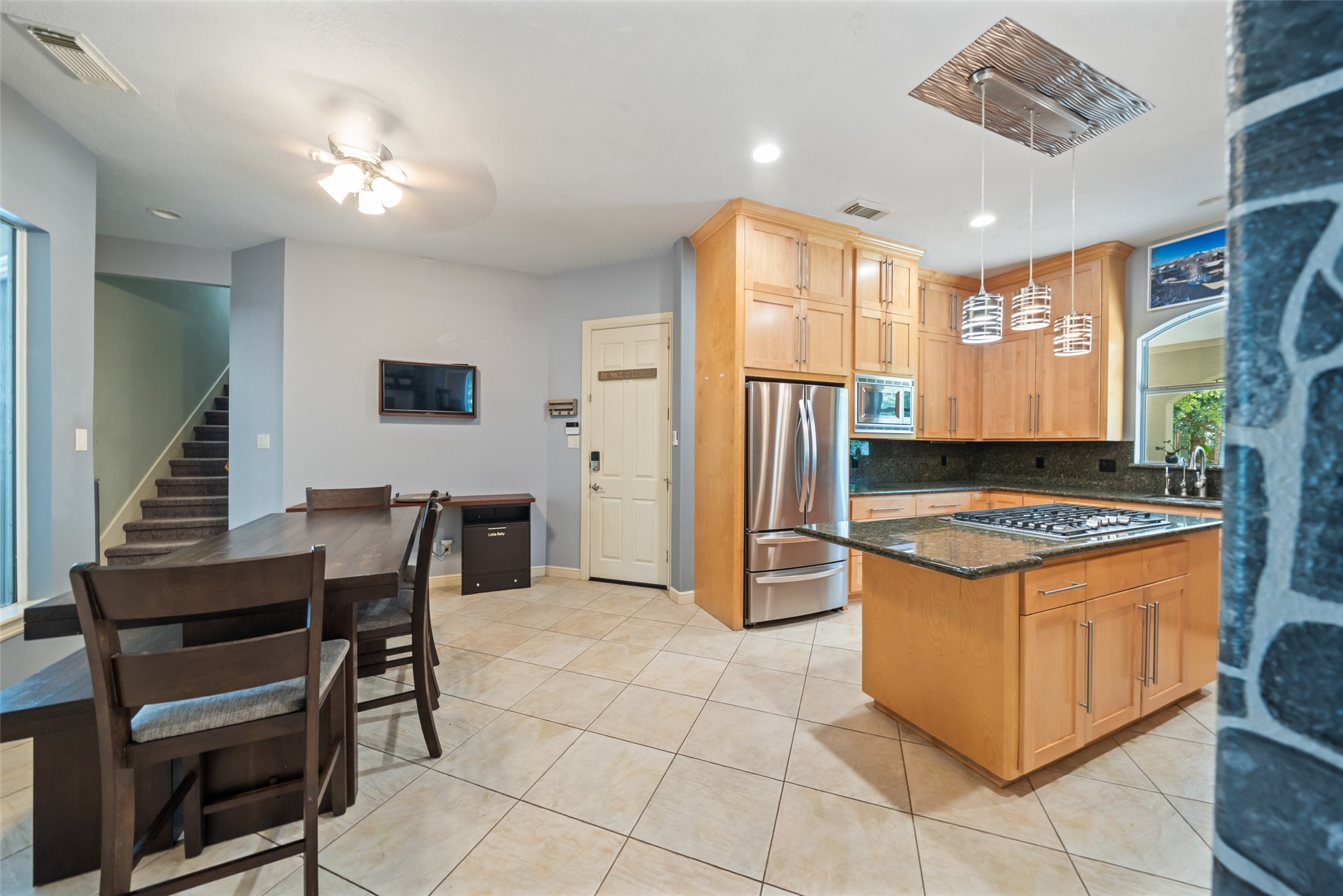 8 Hidden Creek Lane Property Photo 15