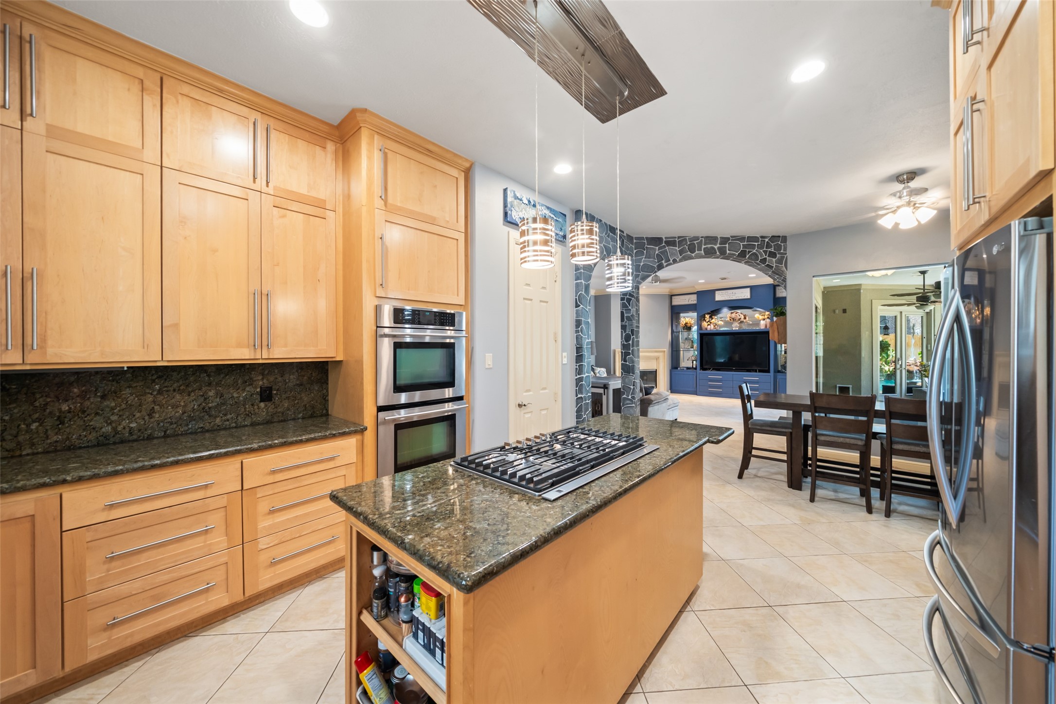 8 Hidden Creek Lane Property Photo 17