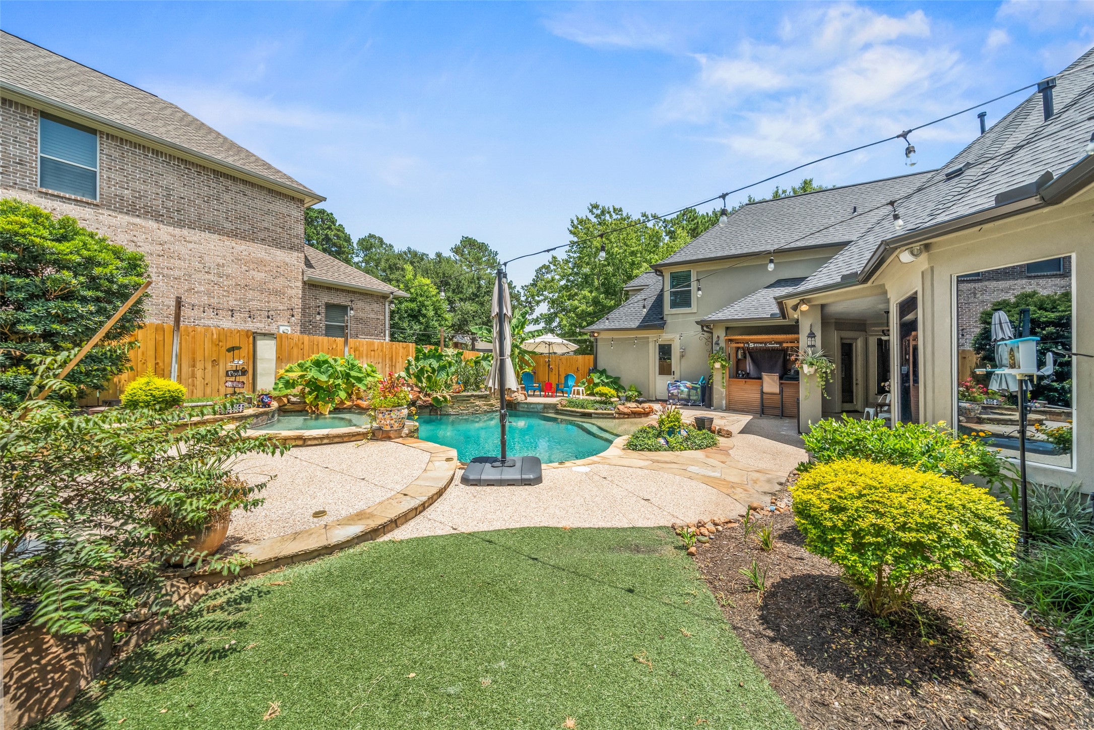 8 Hidden Creek Lane Property Photo 27