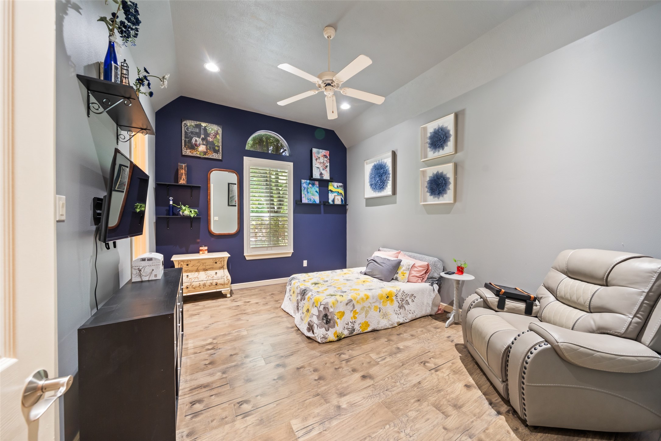 8 Hidden Creek Lane Property Photo 28