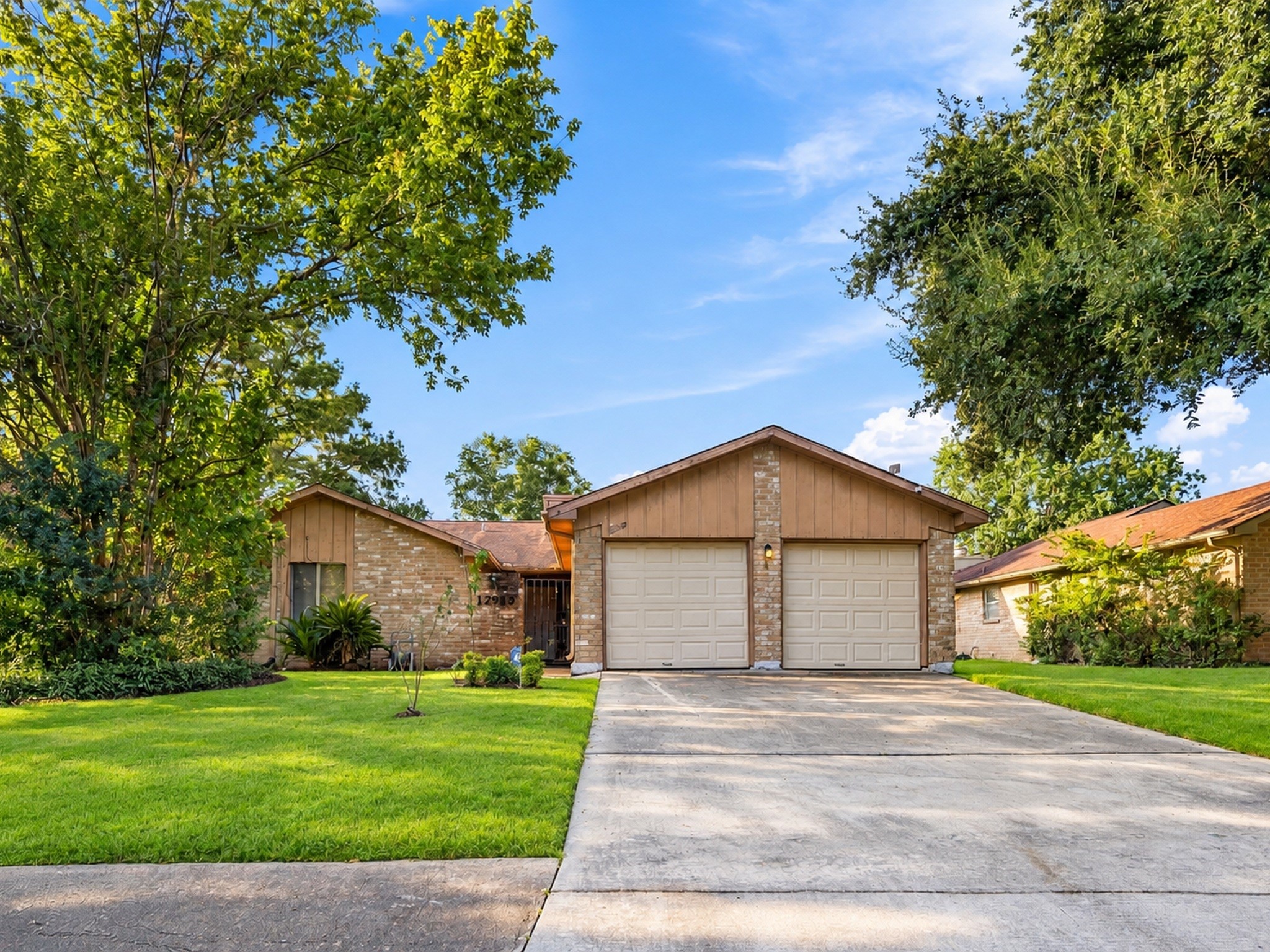 12919 Carvel Lane Property Photo 1