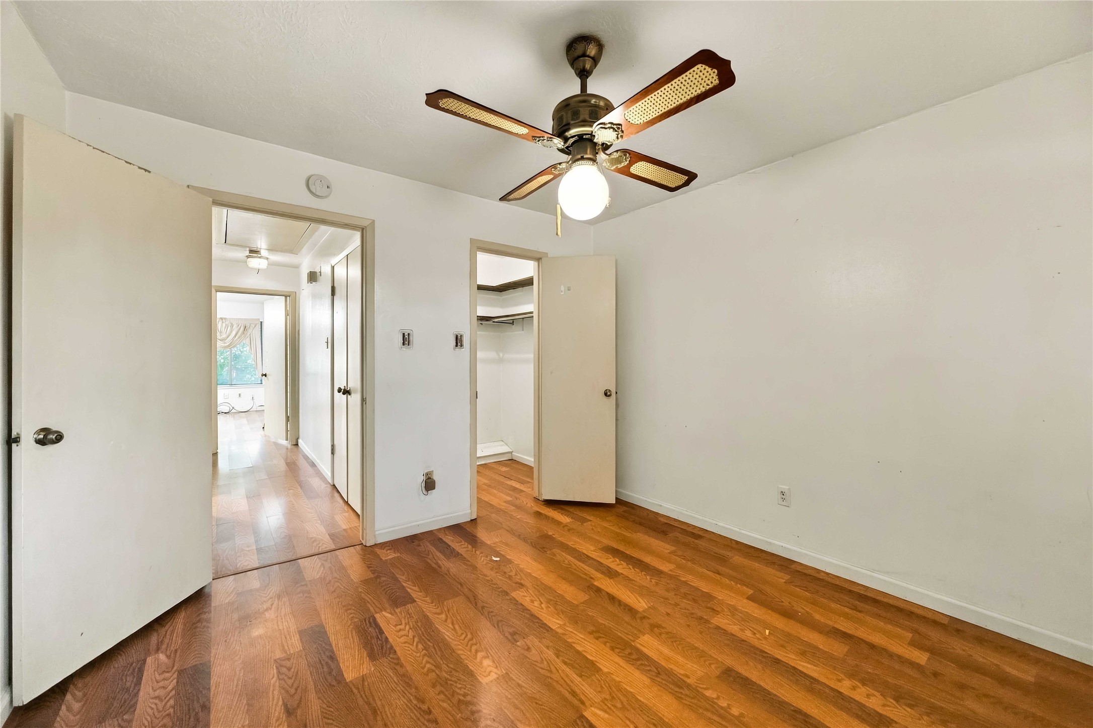 12919 Carvel Lane Property Photo 6