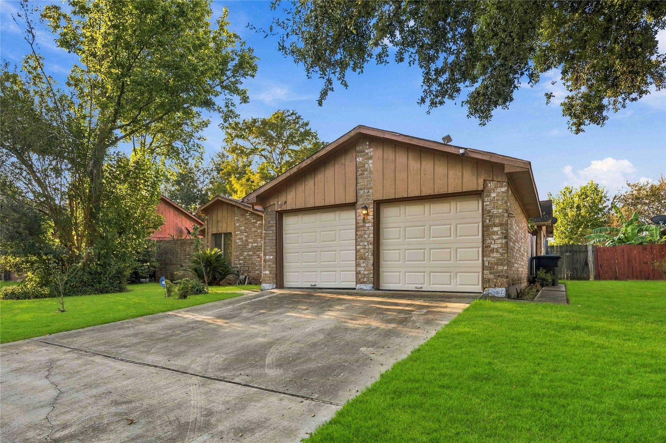 12919 Carvel Lane Property Photo 9