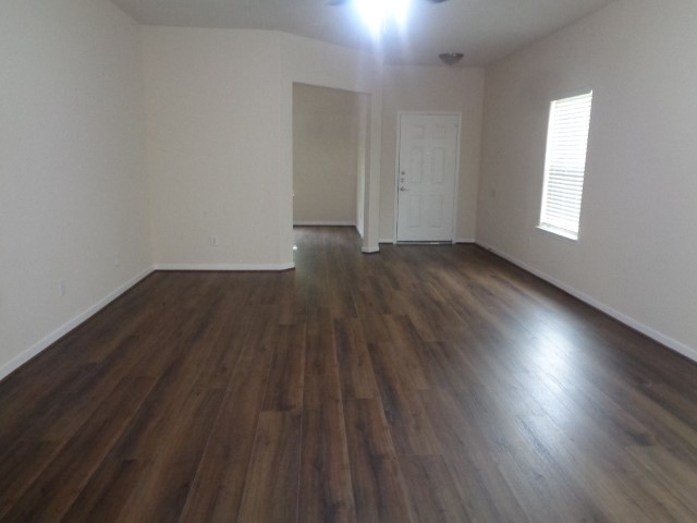 6702 Castle Terrace Ct Property Photo 7