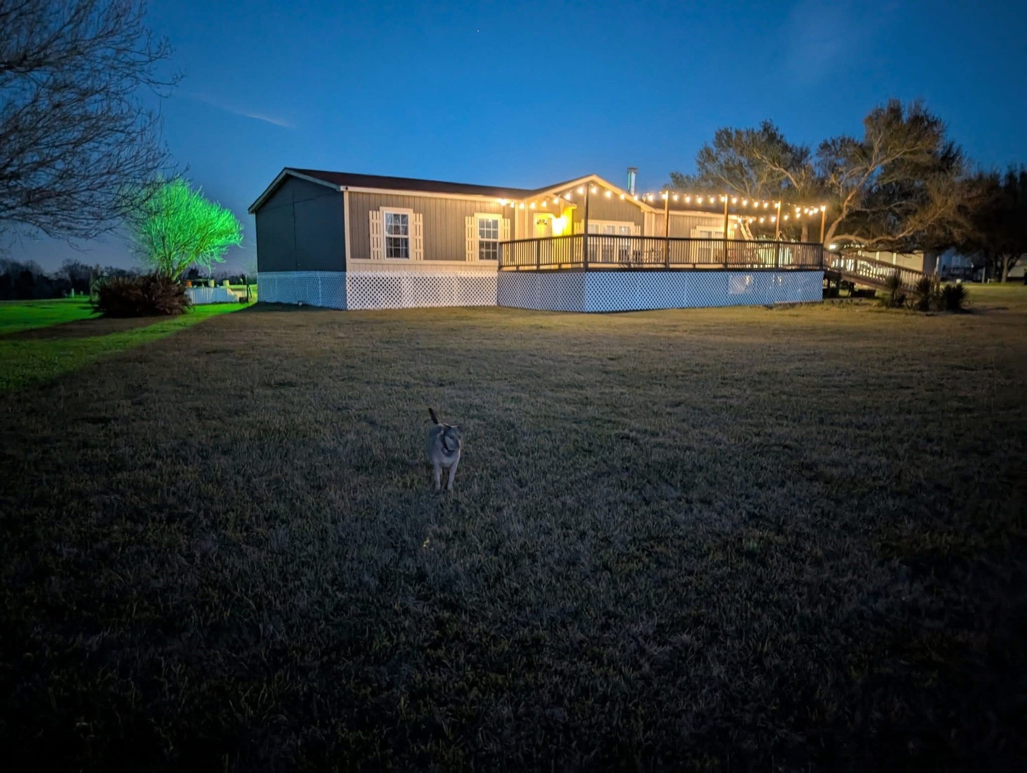 3588 Center Hill Property Photo