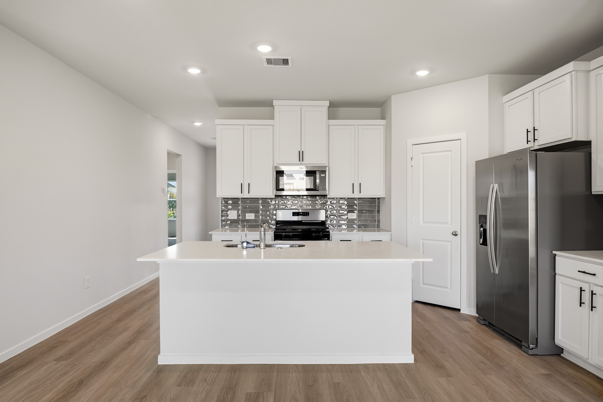 1052 Selene Sky Drive Property Photo 3