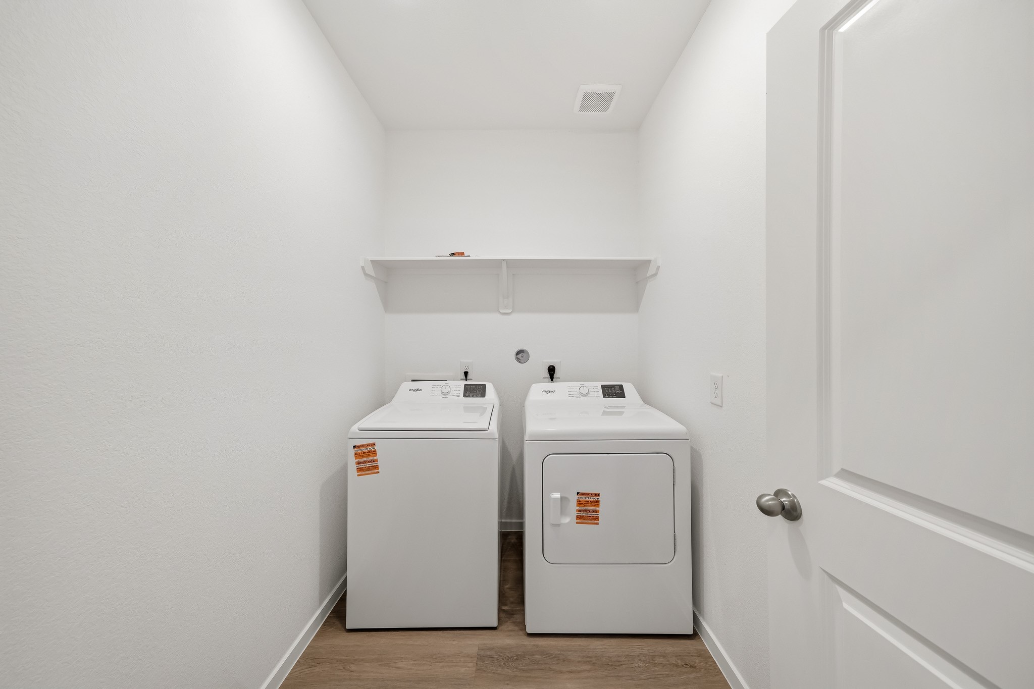 1052 Selene Sky Drive Property Photo 11