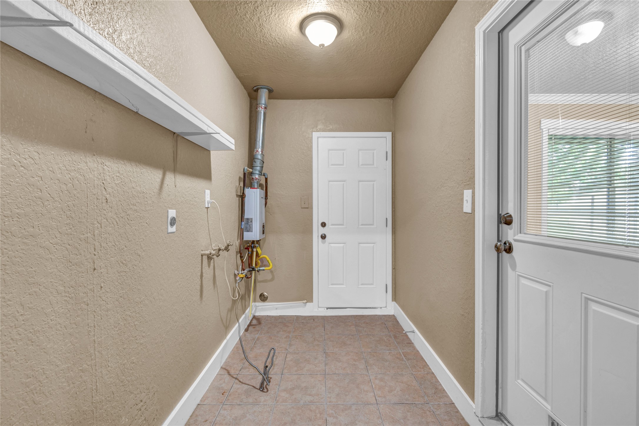111 Mimosa Street Property Photo 9
