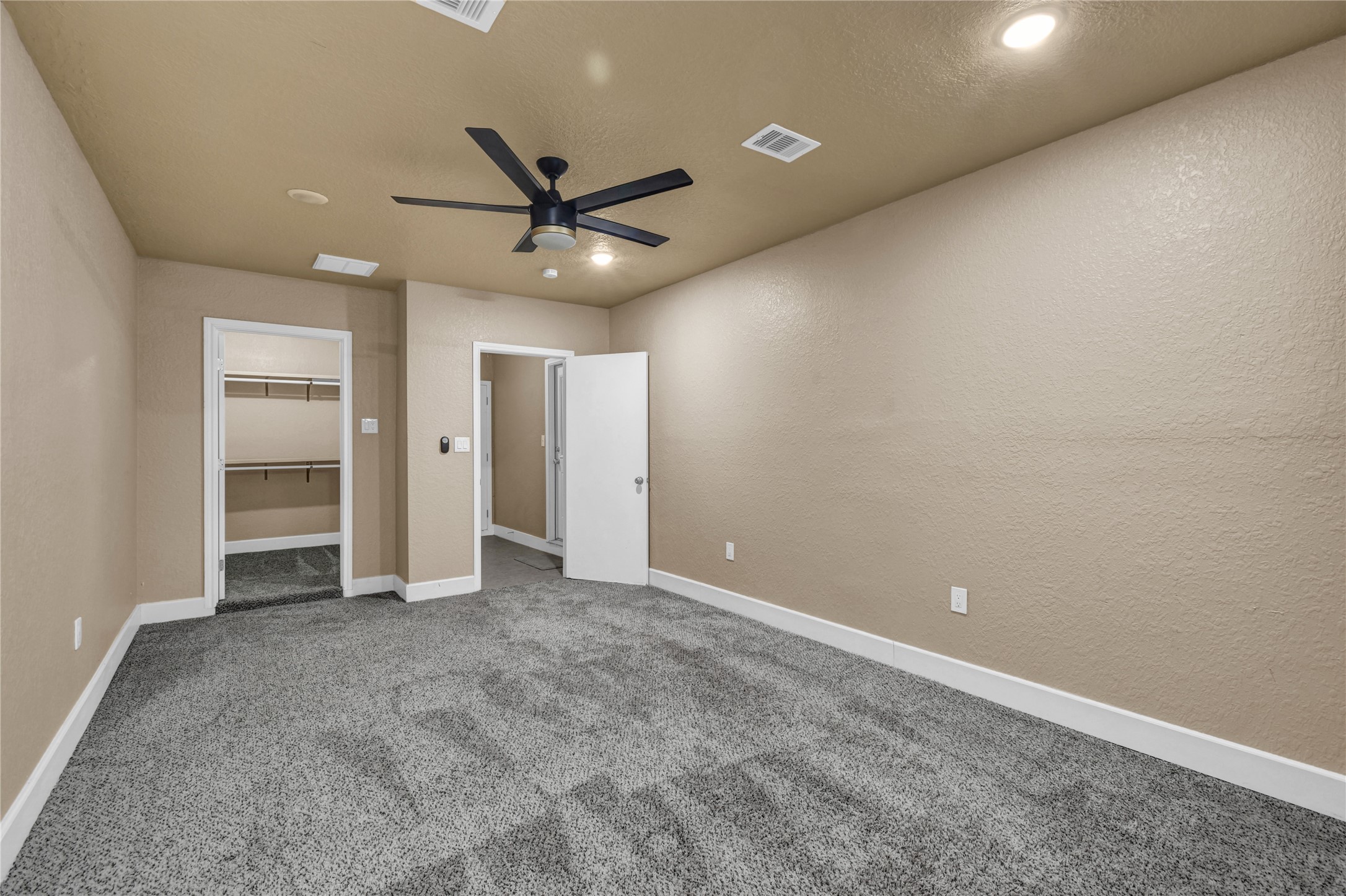 111 Mimosa Street Property Photo 11