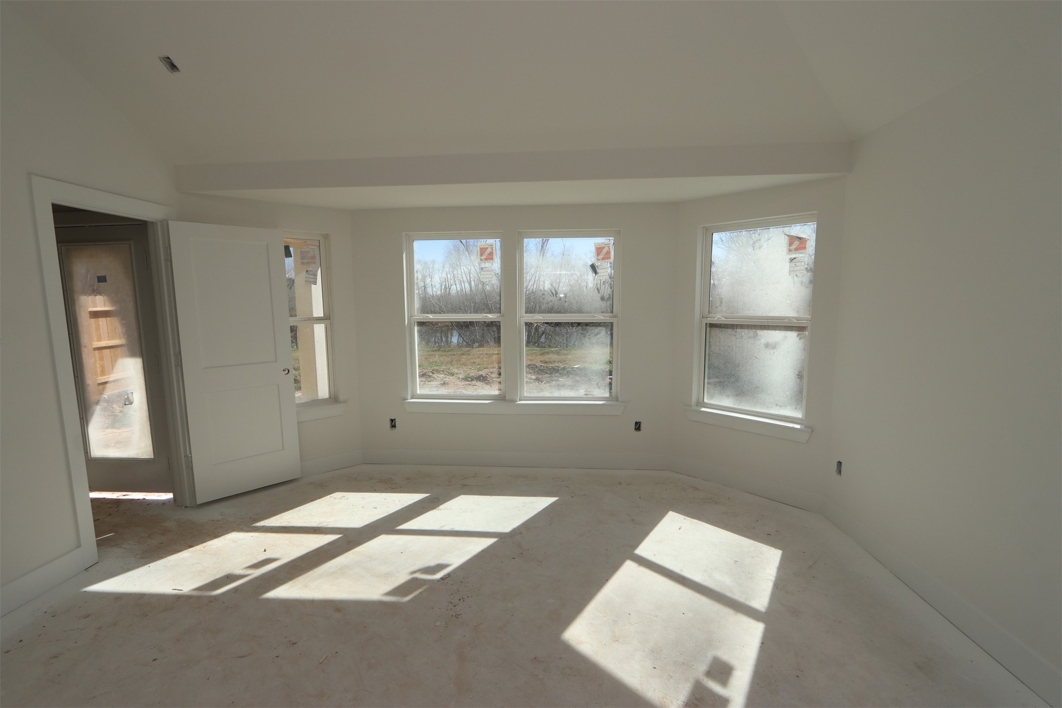 31943 Splendor Drive Property Photo 5