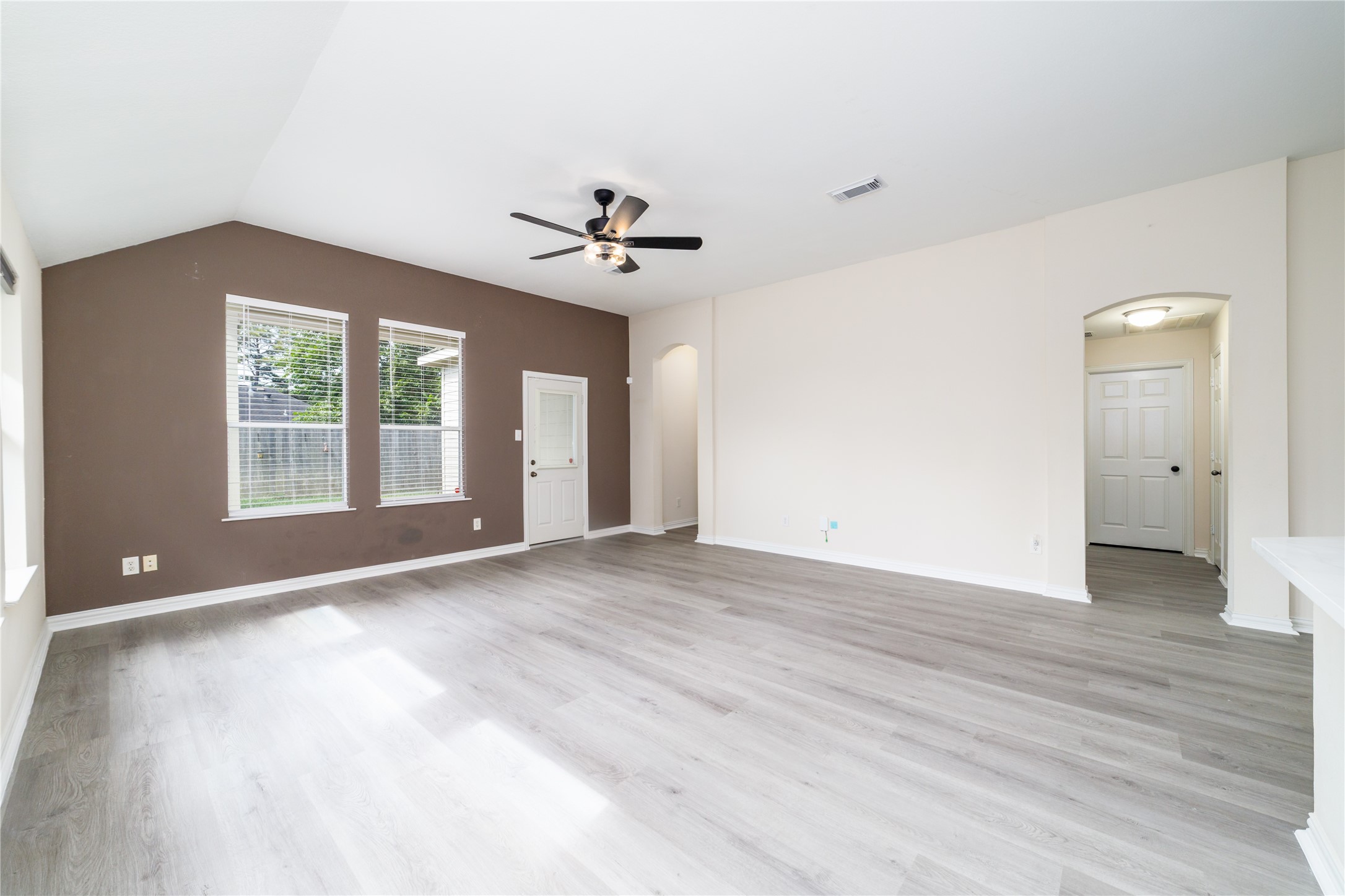 7111 Cornflower Lane Property Photo 6
