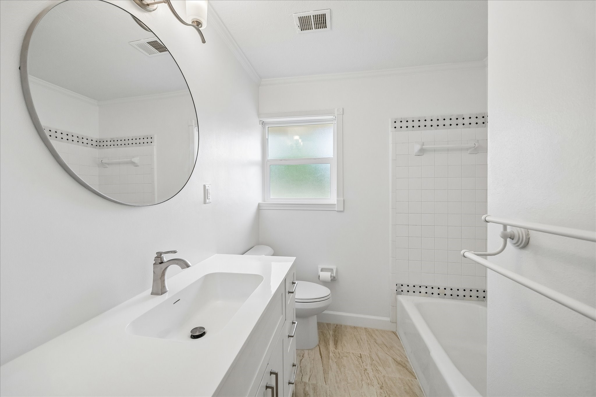 4802 Elm Street Property Photo 17
