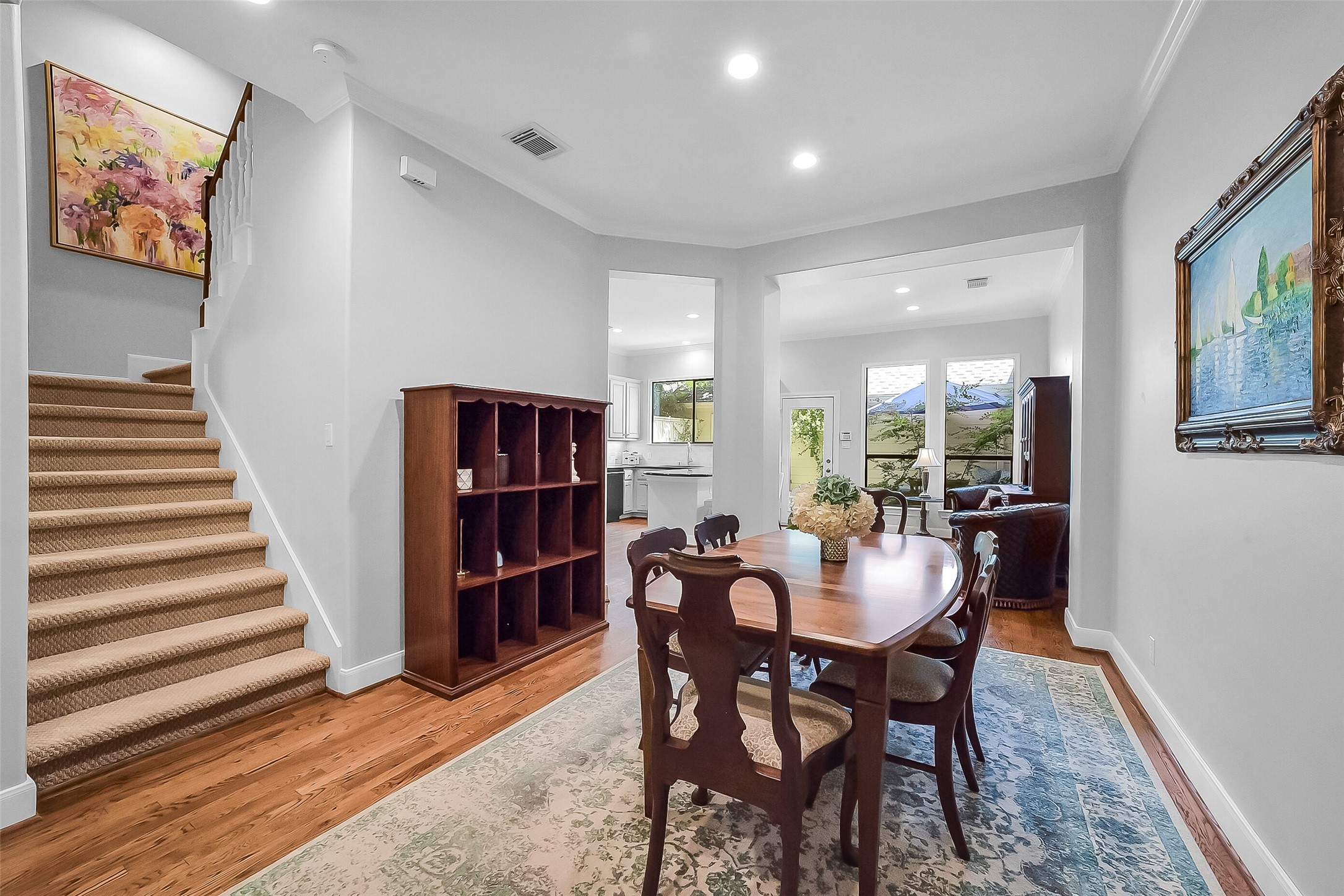 3322 Memorial Crest Boulevard Property Photo 7