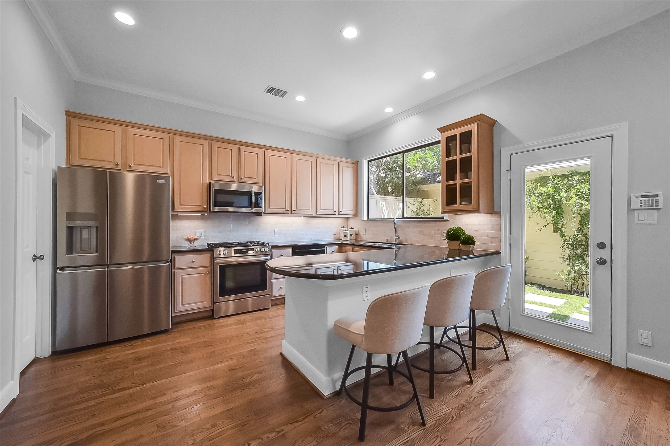 3322 Memorial Crest Boulevard Property Photo 10