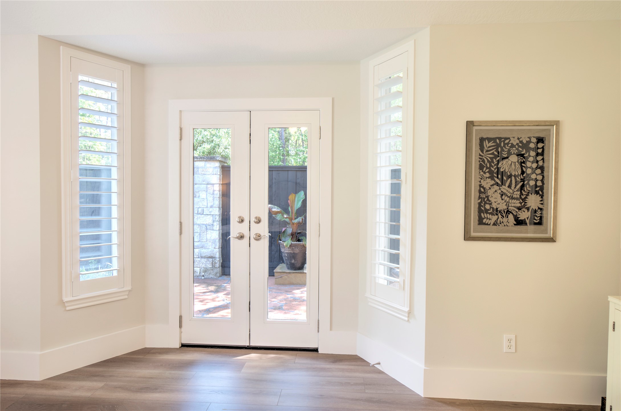 15508 Crown Oaks Drive Property Photo 18