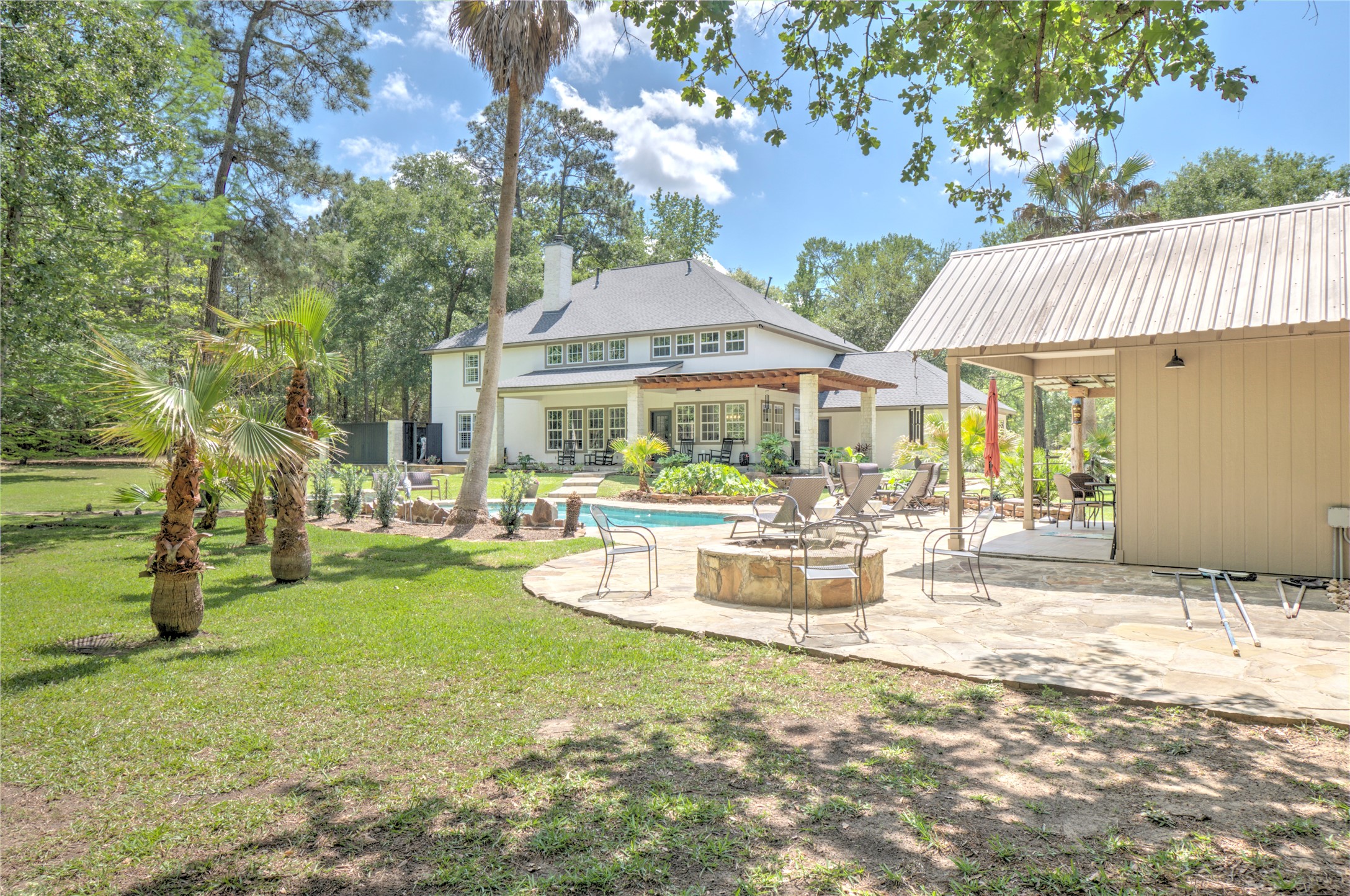 15508 Crown Oaks Drive Property Photo 33