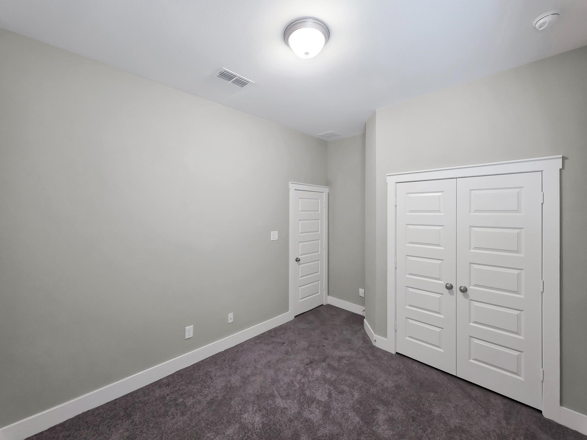 18422 Central Creek Drive Property Photo 38